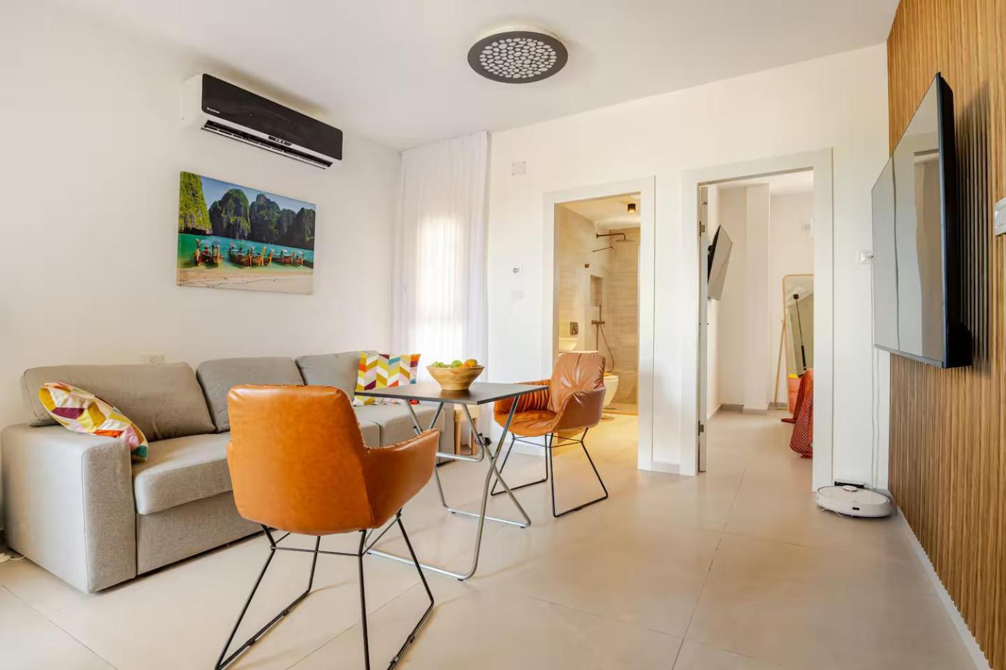 GW930 Gugel Waves Amazing Seaview Apartments