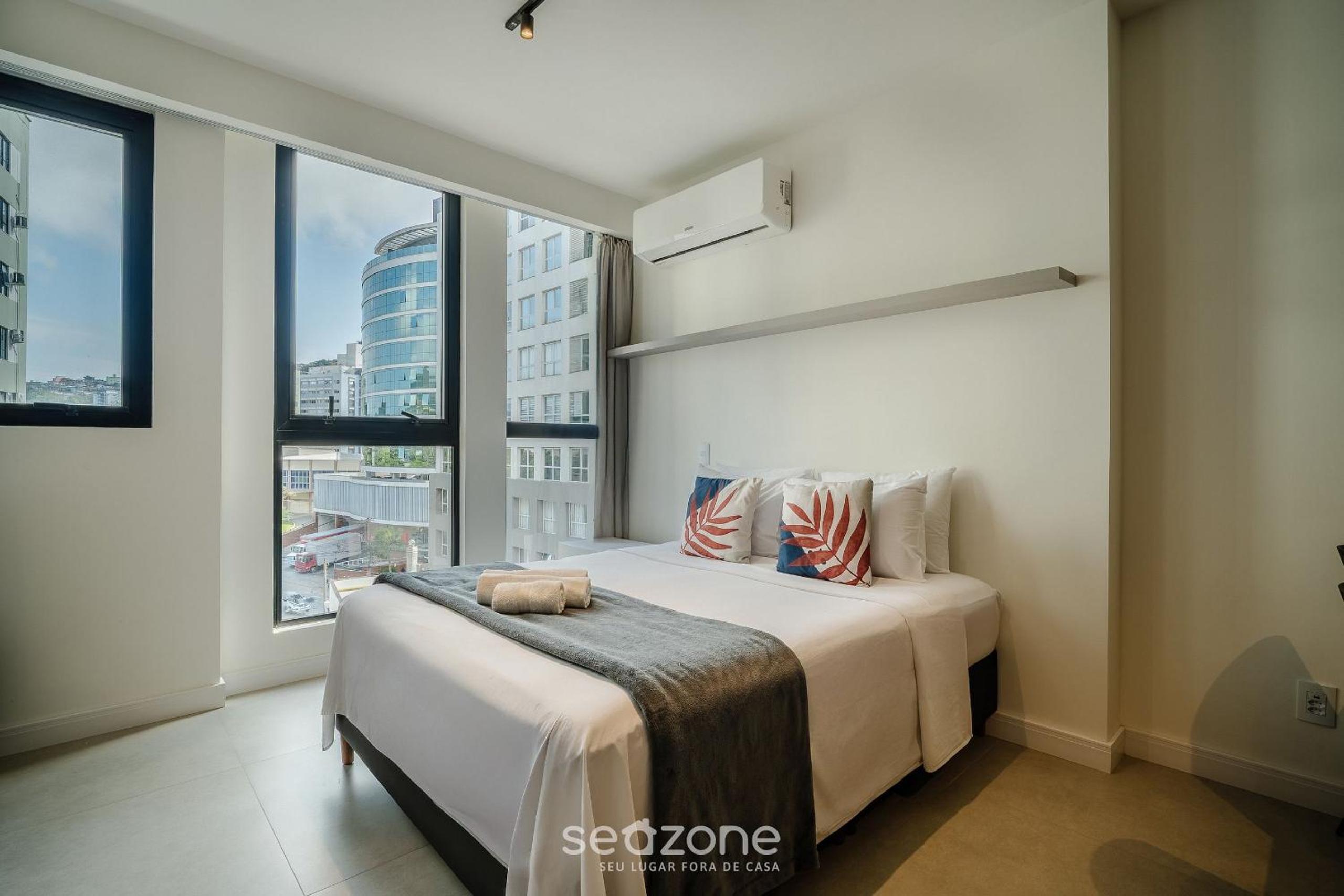Modern and fully equipped apartments just minutes from Lagoa da Conceição and the beach - VTD
