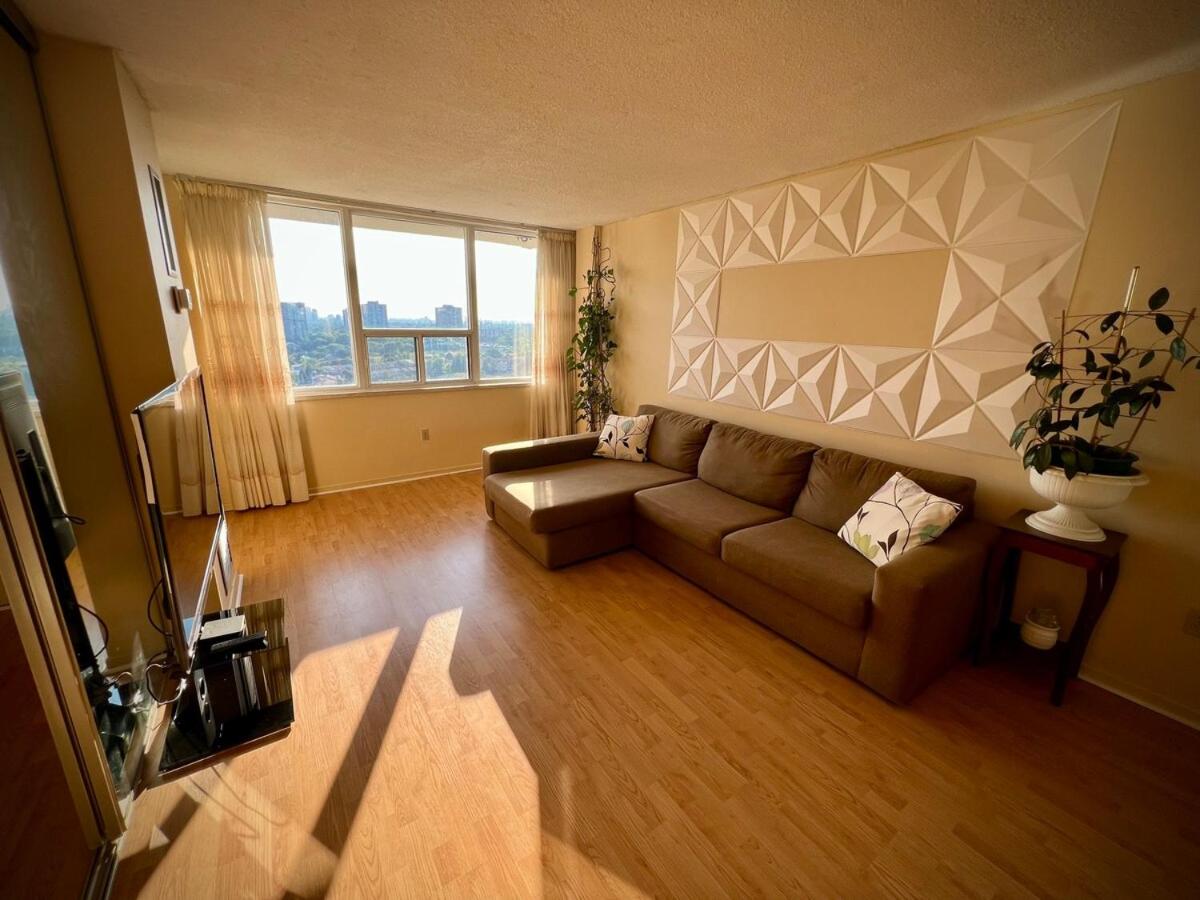Lower Penthouse Suite with Pools & Sunset Views