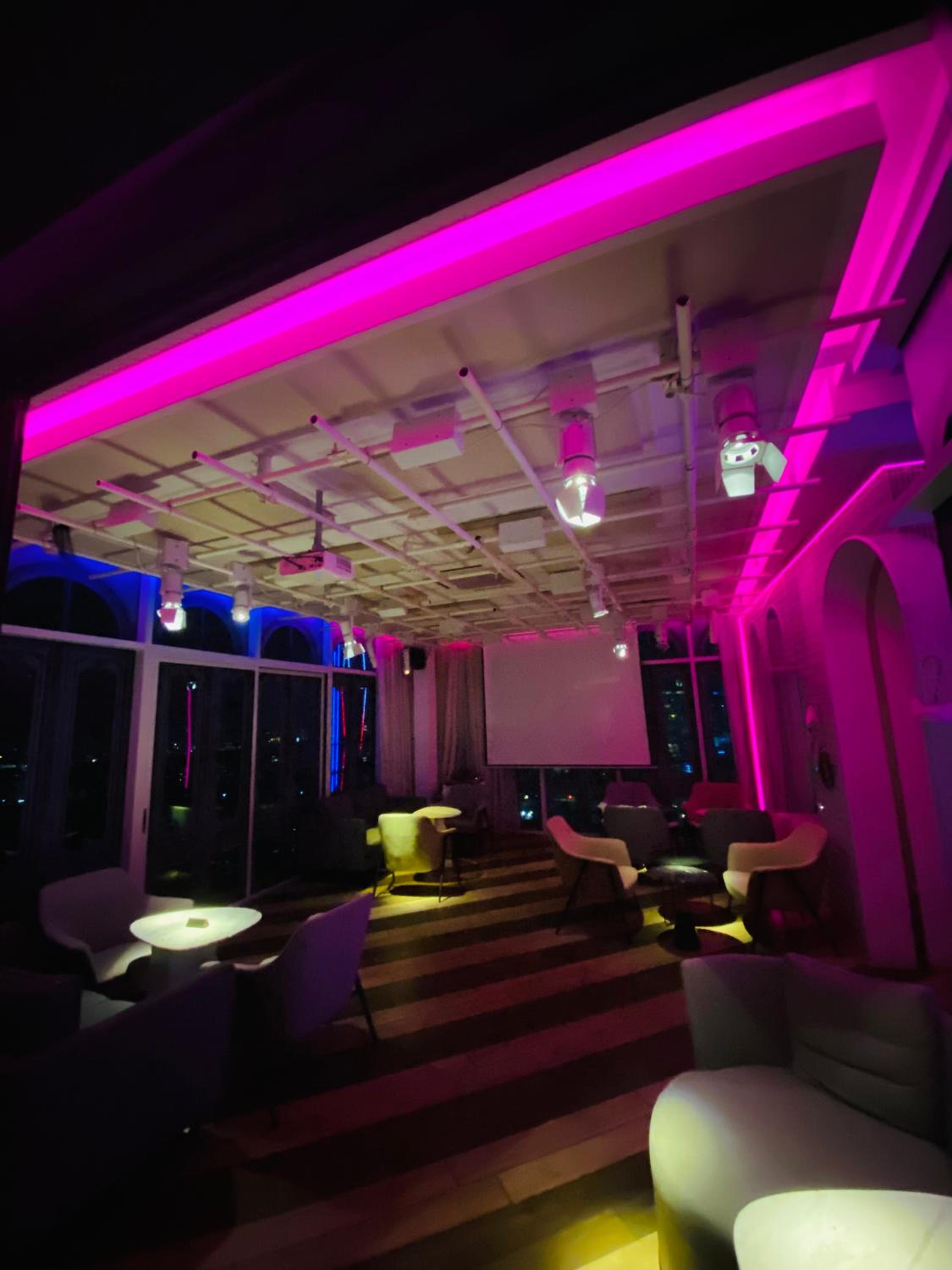 Ceylonz Suites by Stayla