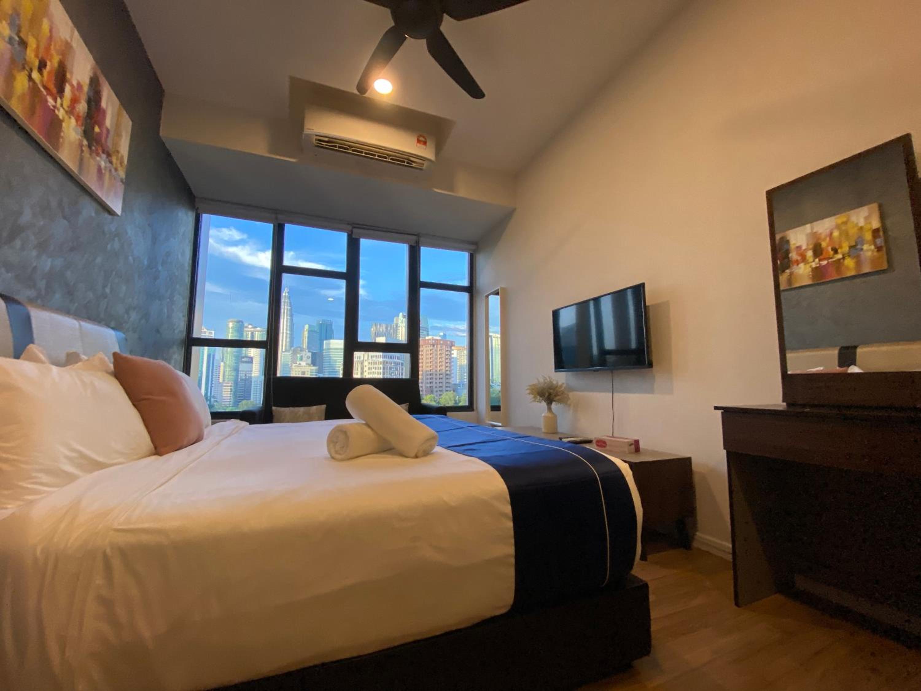 Ceylonz Suites by Stayla