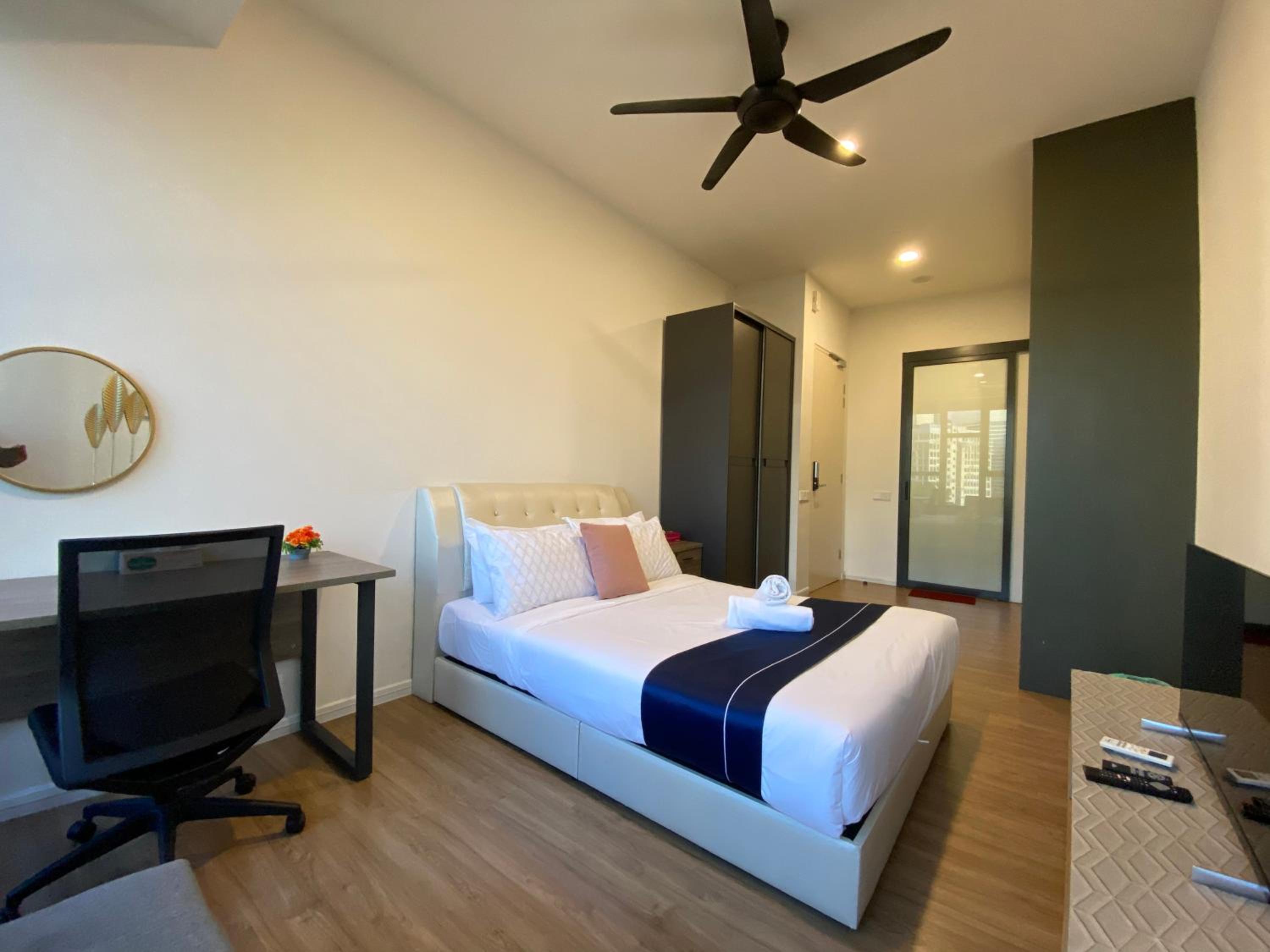 Ceylonz Suites by Stayla