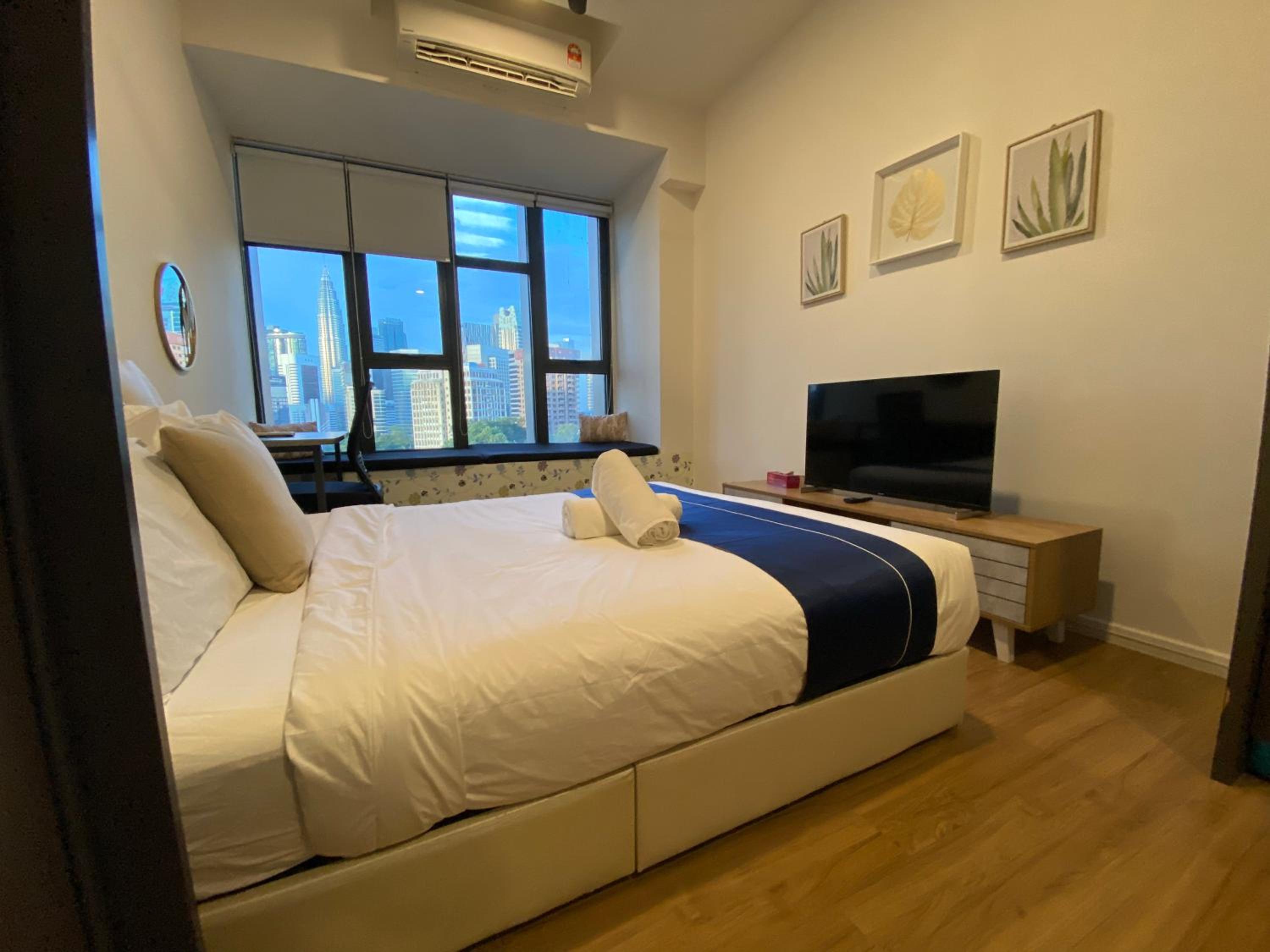 Ceylonz Suites by Stayla