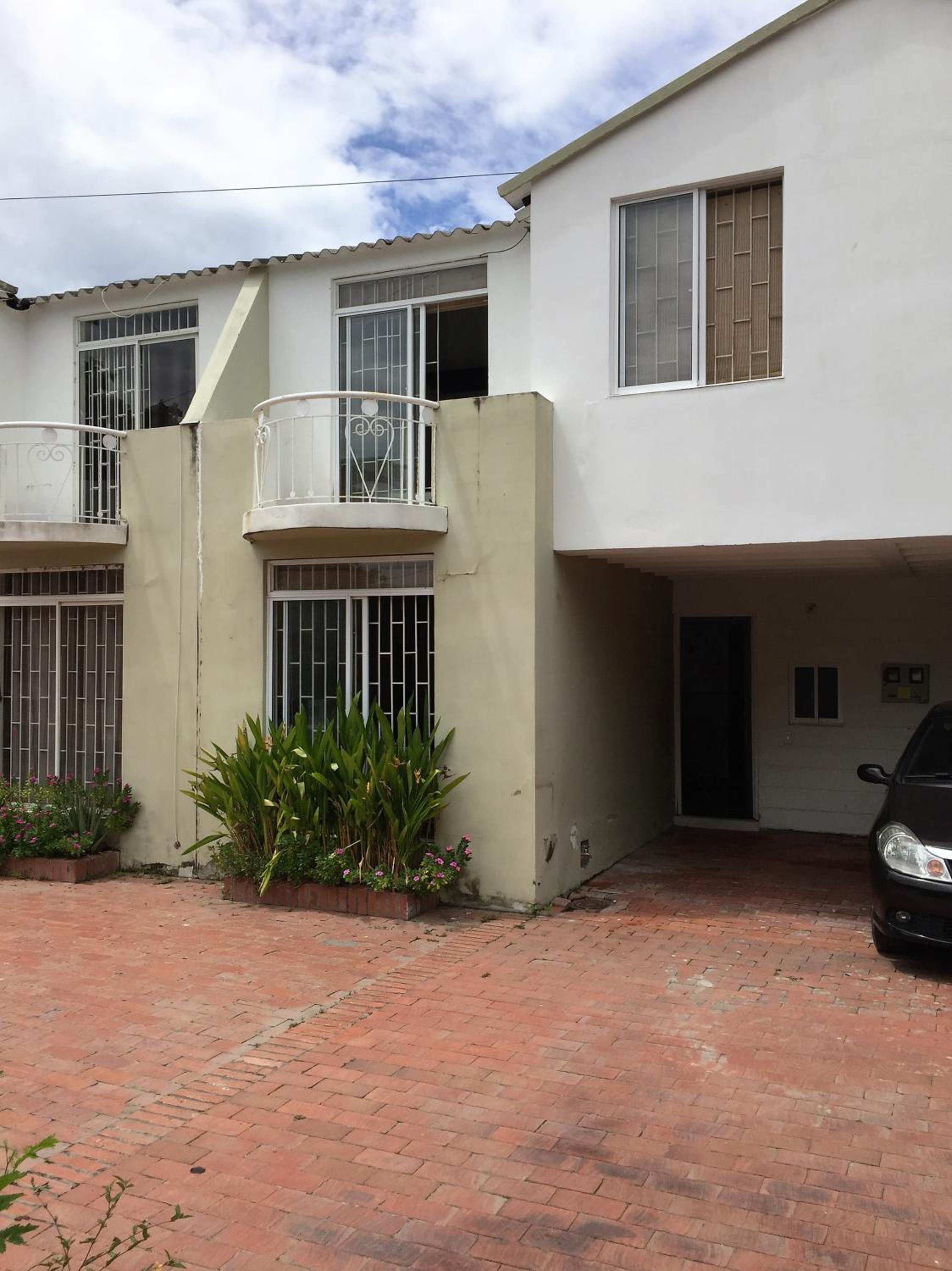 Conjunto Buganviles - Casa No 7 o 3