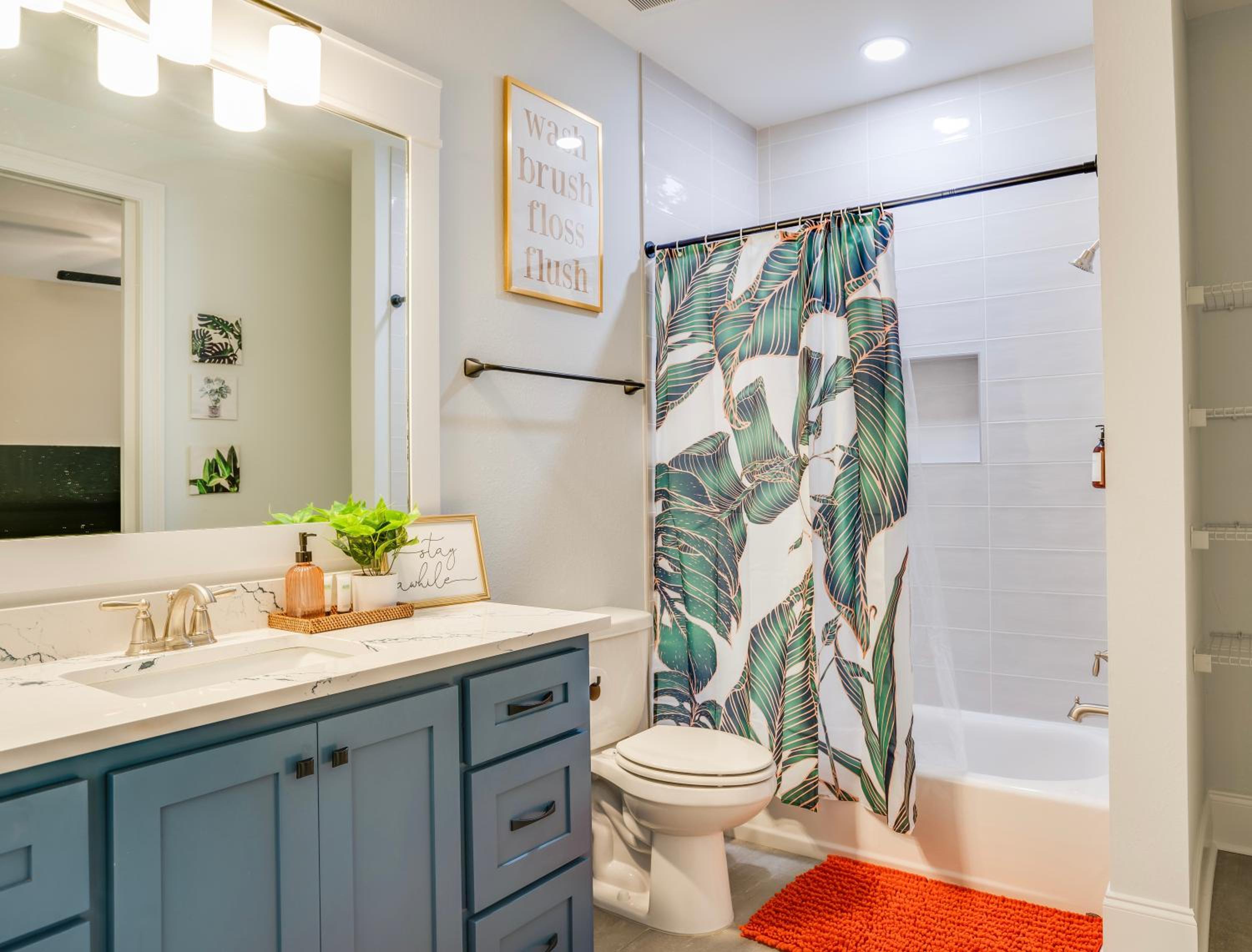 Tally Cozy Craftsman Near Football Parks Lake & Airport