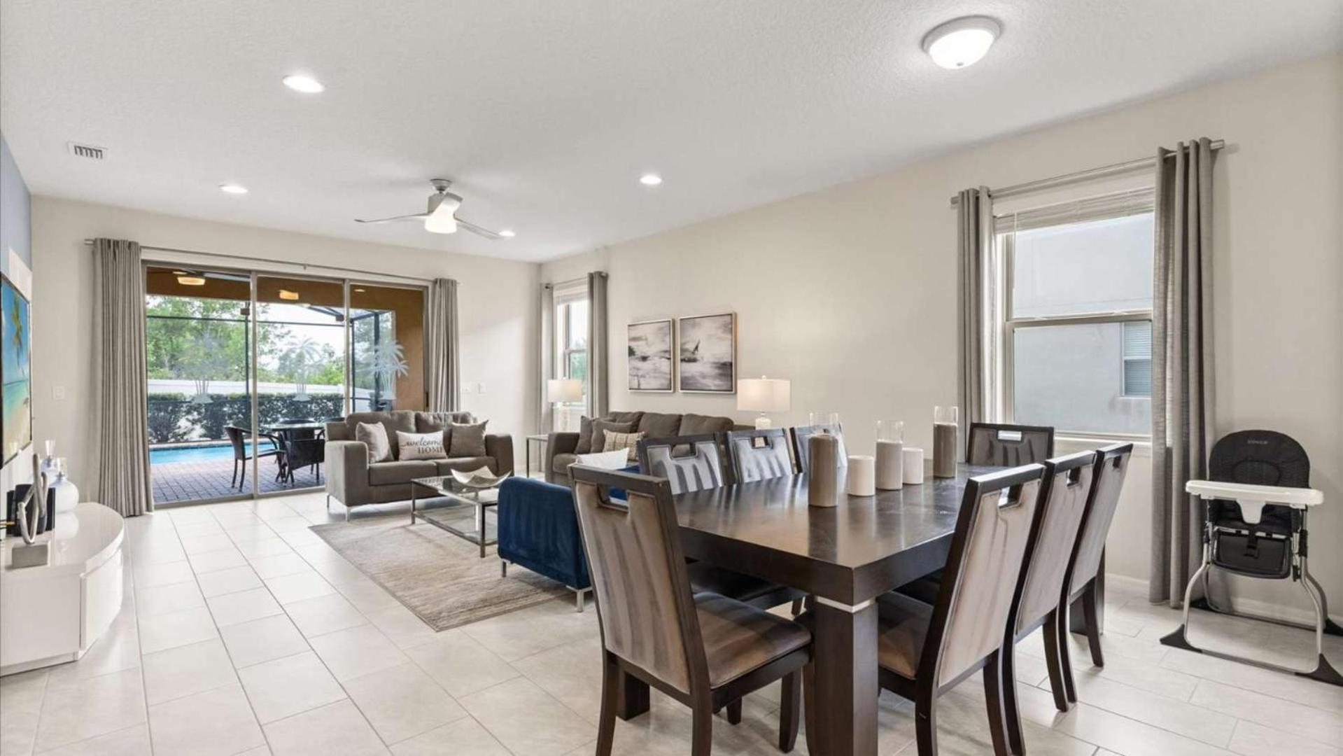 Upstay- Family Villa for 12 w Pool Games & BBQ