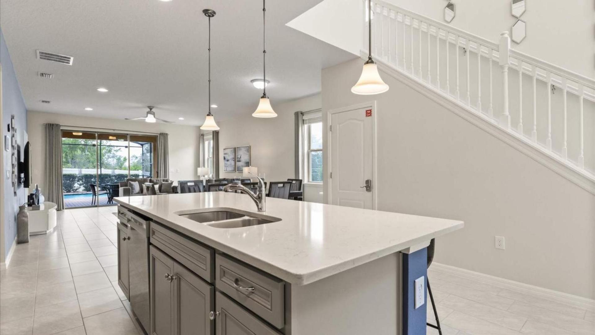 Upstay- Family Villa for 12 w Pool Games & BBQ