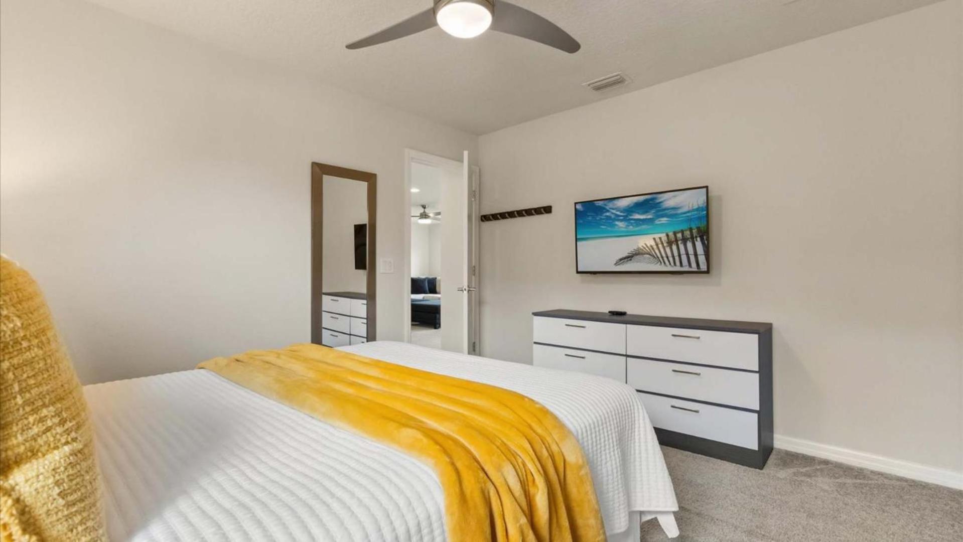 Upstay- Family Villa for 12 w Pool Games & BBQ