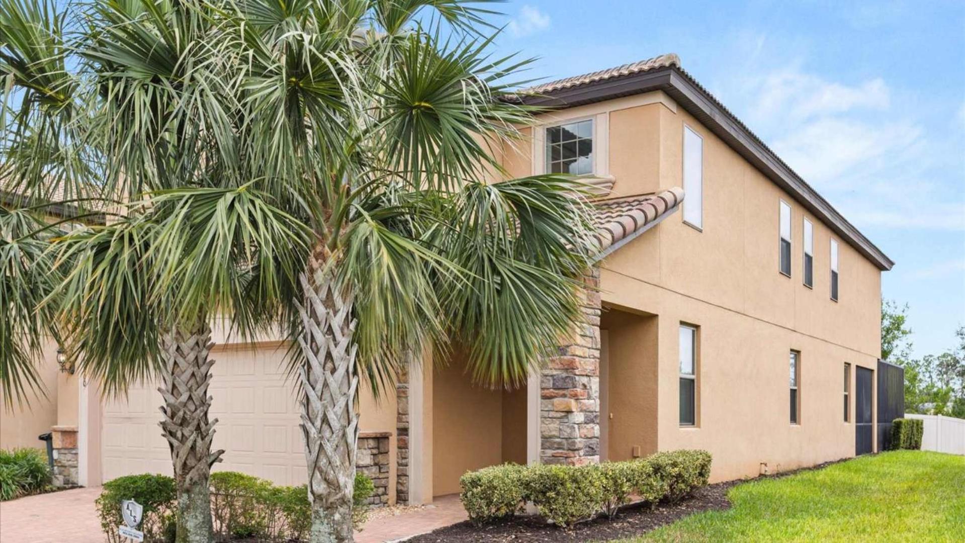 Upstay- Family Villa for 12 w Pool Games & BBQ