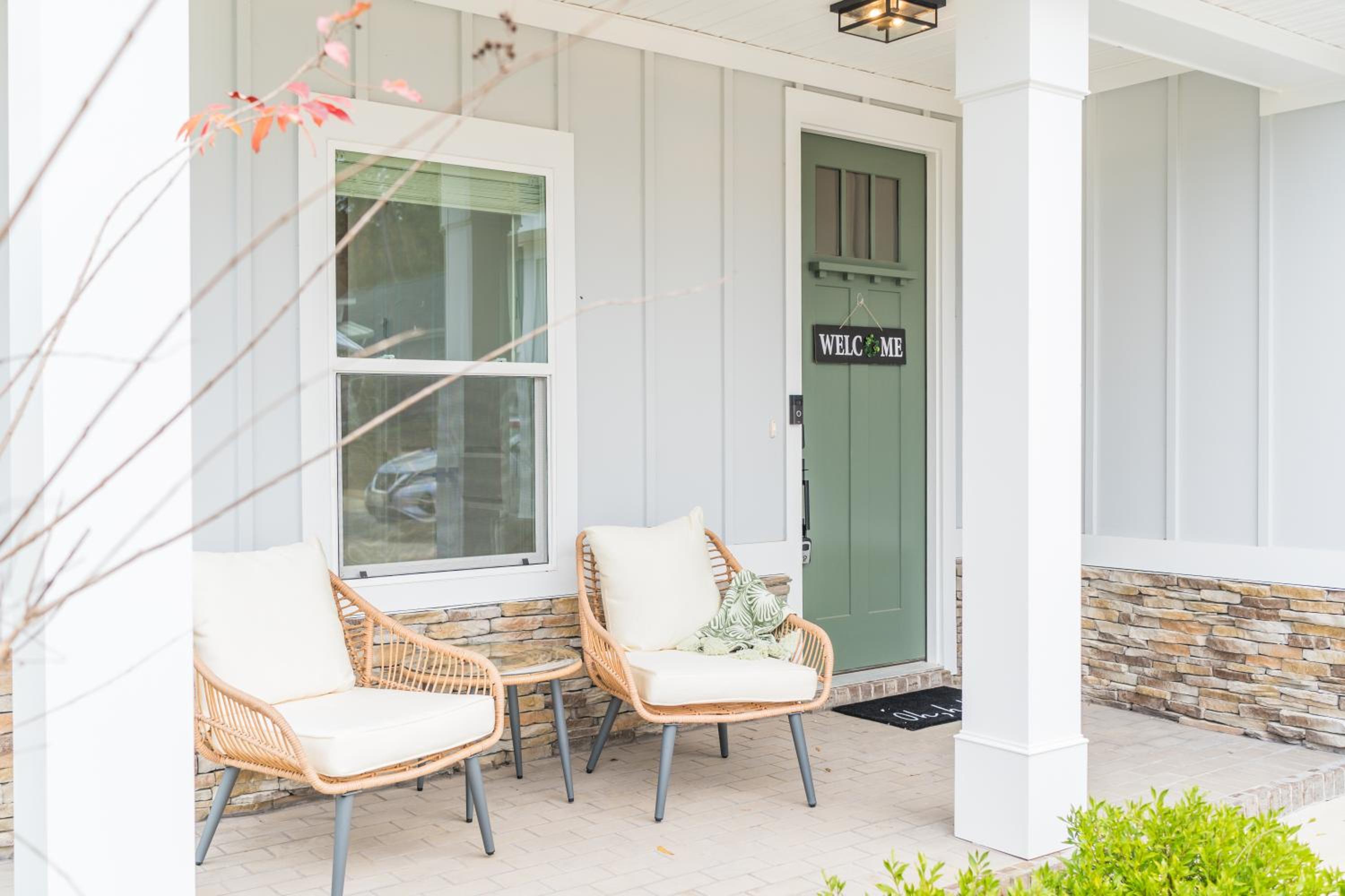 Tally Cozy Craftsman Near Football Parks Lake & Airport