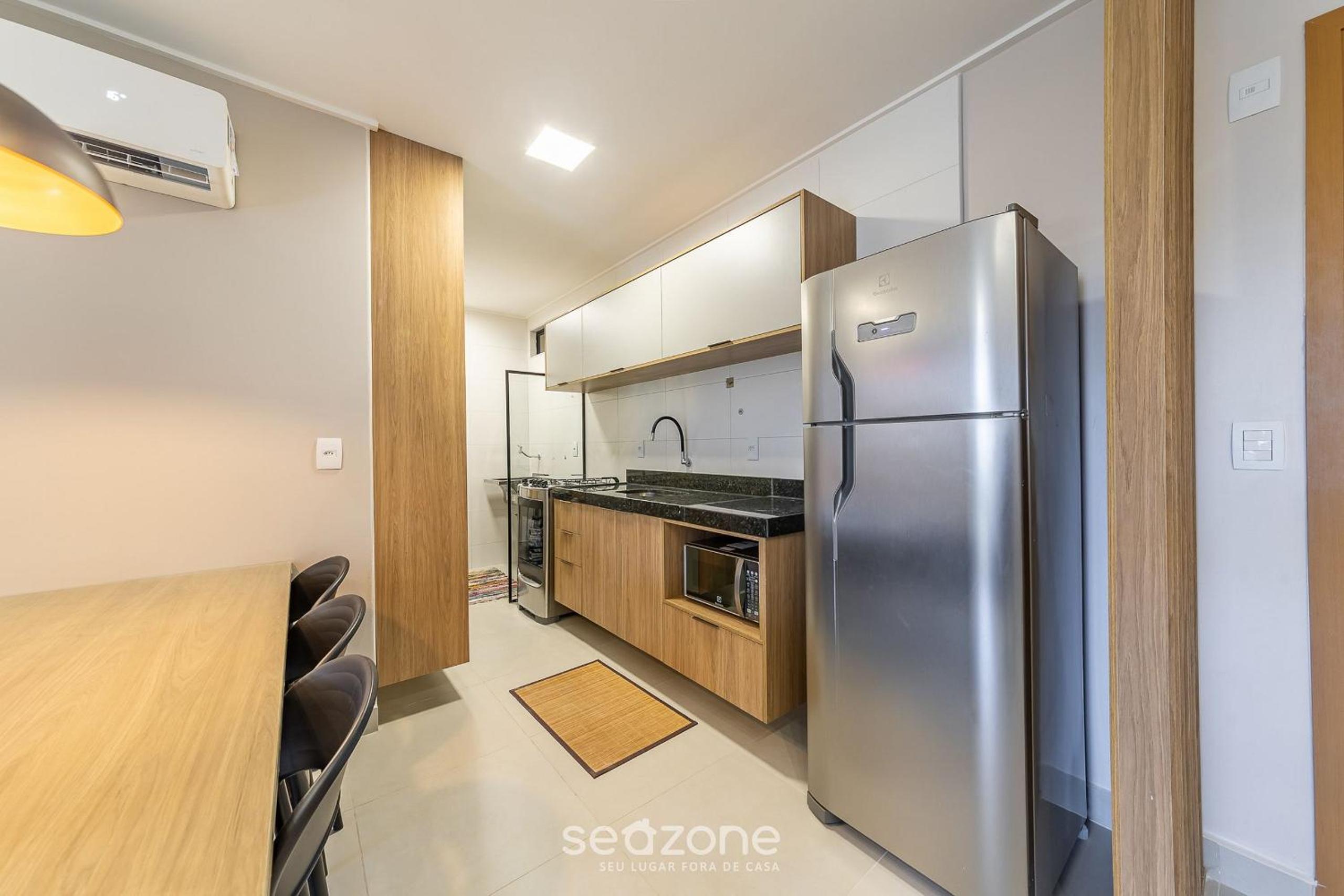 Stay with a pool and gym 350m from the beach in a prime location in Maceió - SLI