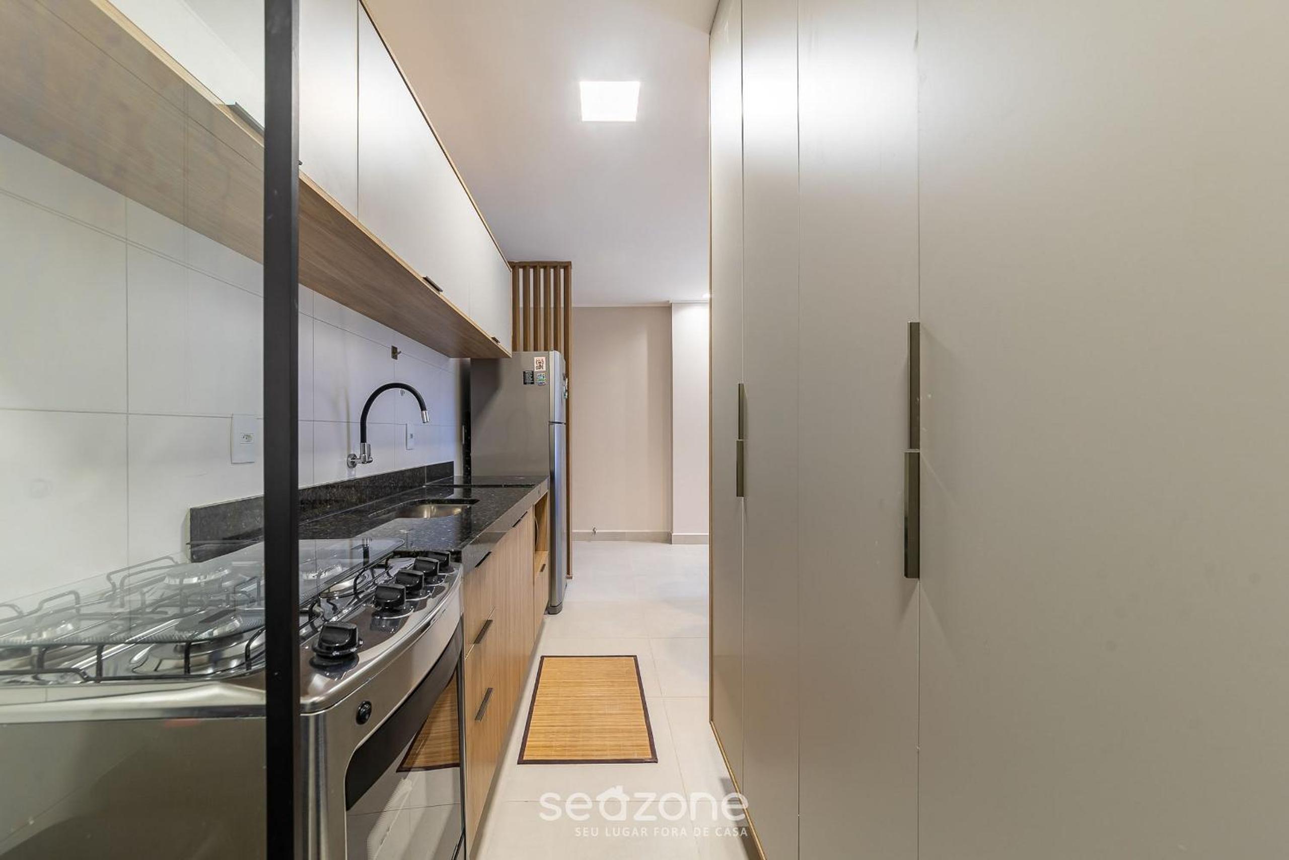 Stay with a pool and gym 350m from the beach in a prime location in Maceió - SLI