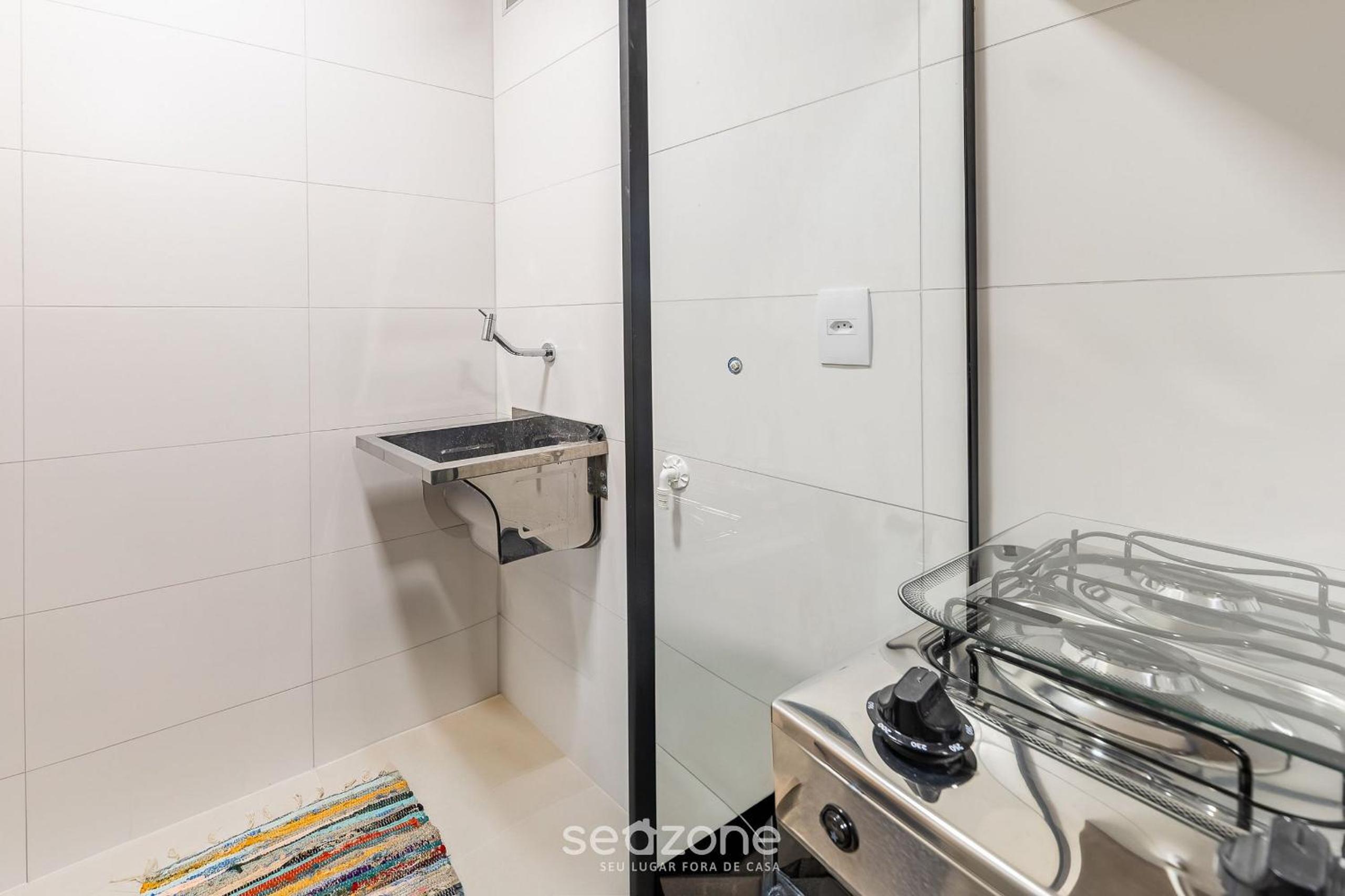 Stay with a pool and gym 350m from the beach in a prime location in Maceió - SLI