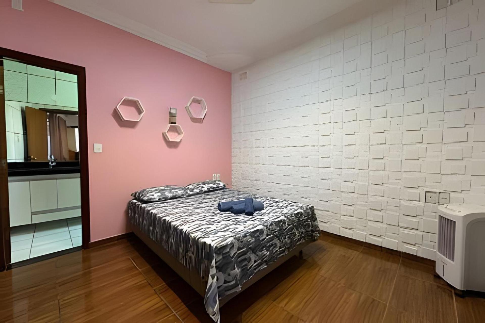 Espaçosa casa próxima ao Centro