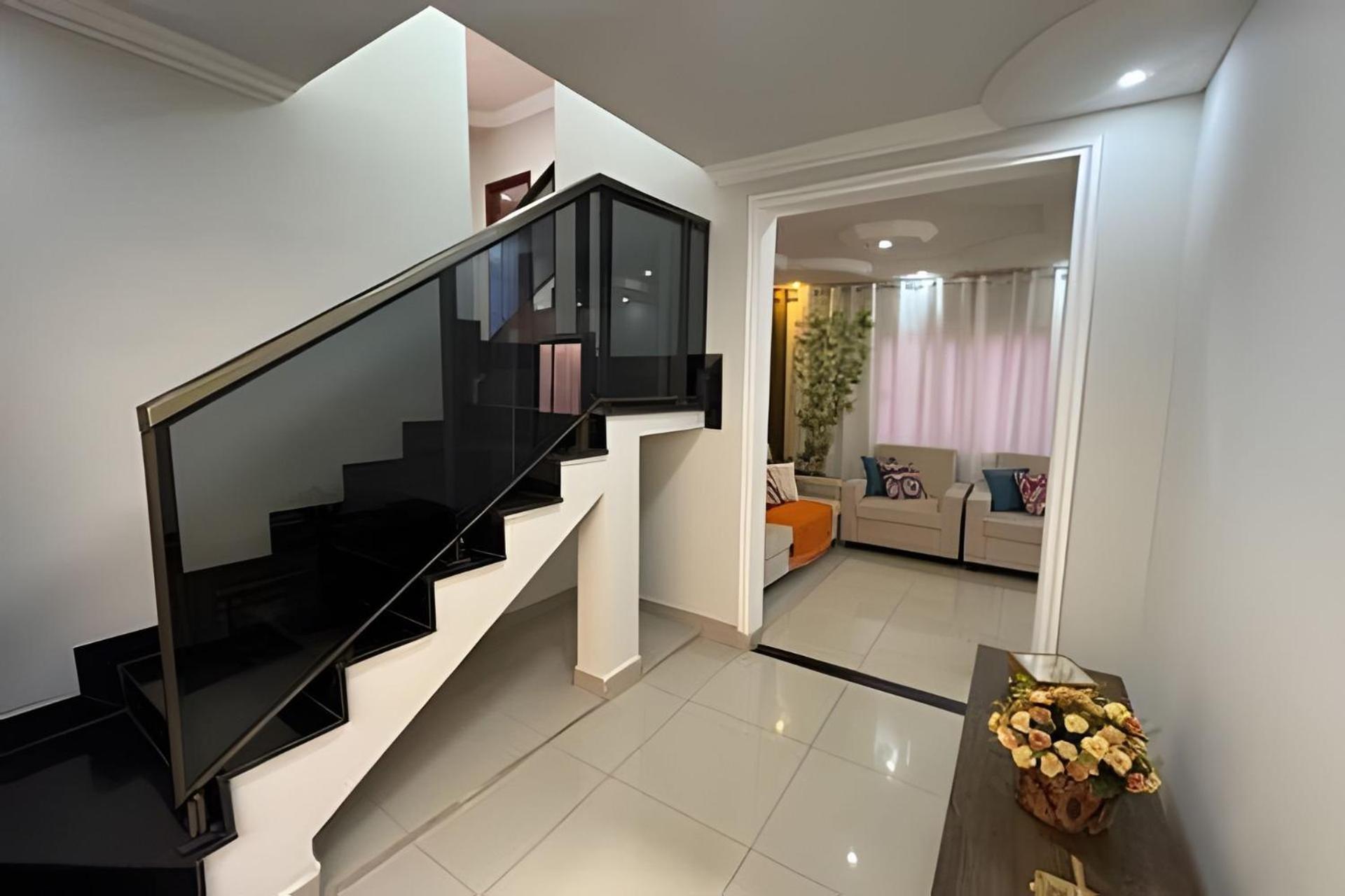 Espaçosa casa próxima ao Centro