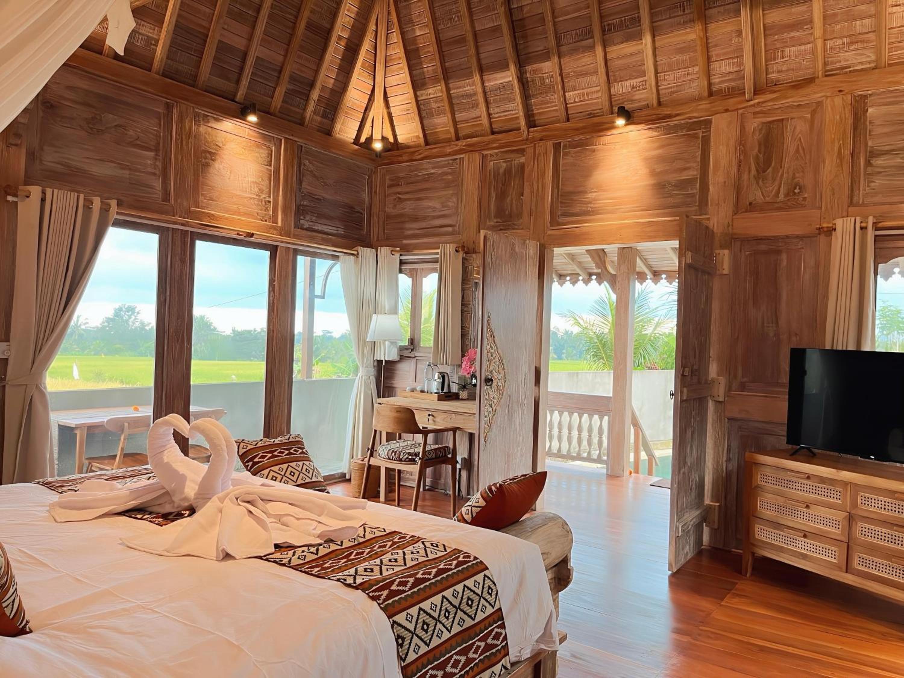 Gunung Gelagah Ubud Villas Ricefield View by EPS