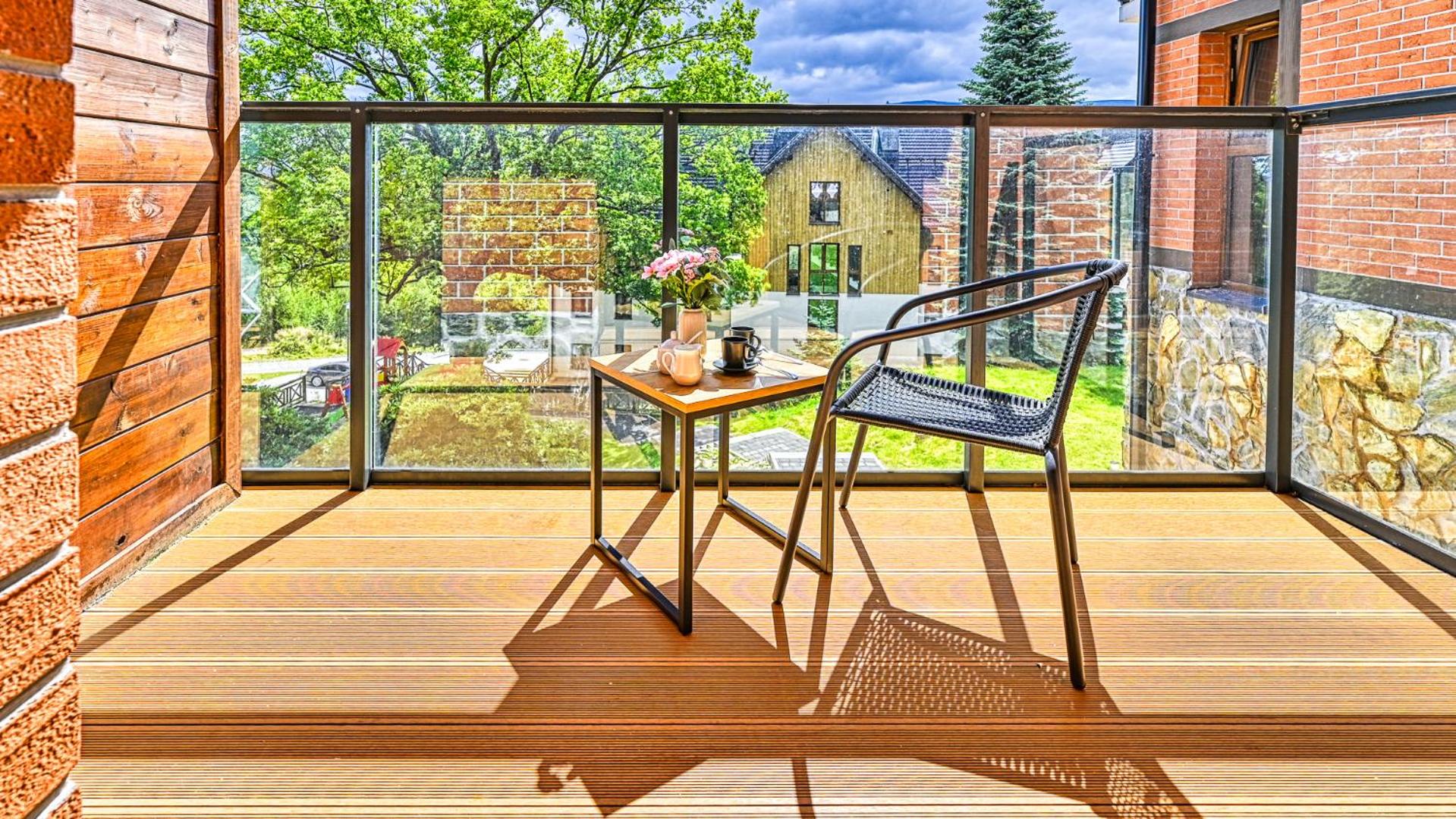 ROYAL APARTS Green Park Resort VIP z basenami, saunami, jacuzzi i siłownią