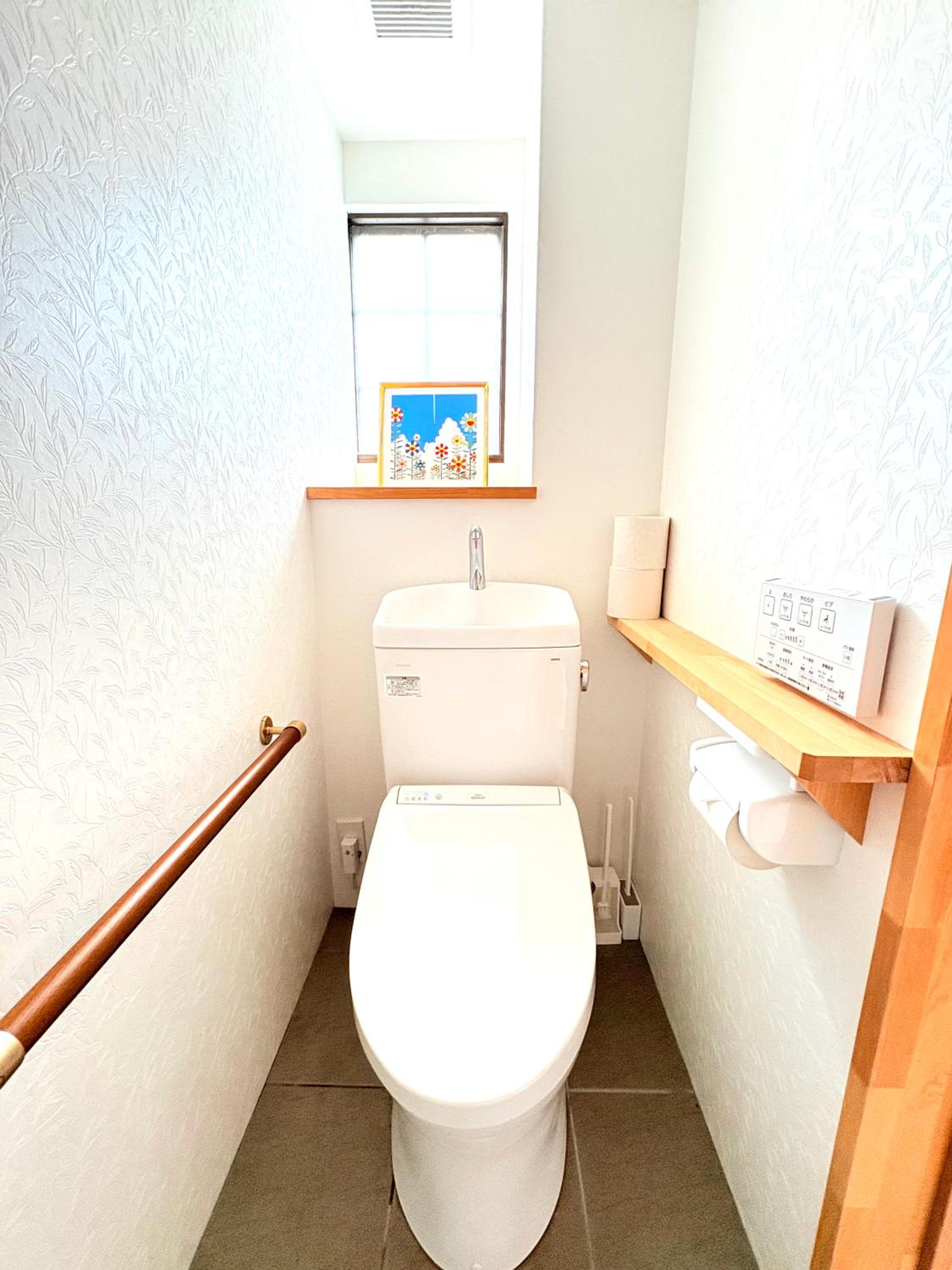 夏様五条丹波口 Modern Kyoto Townhouse, Whole House
