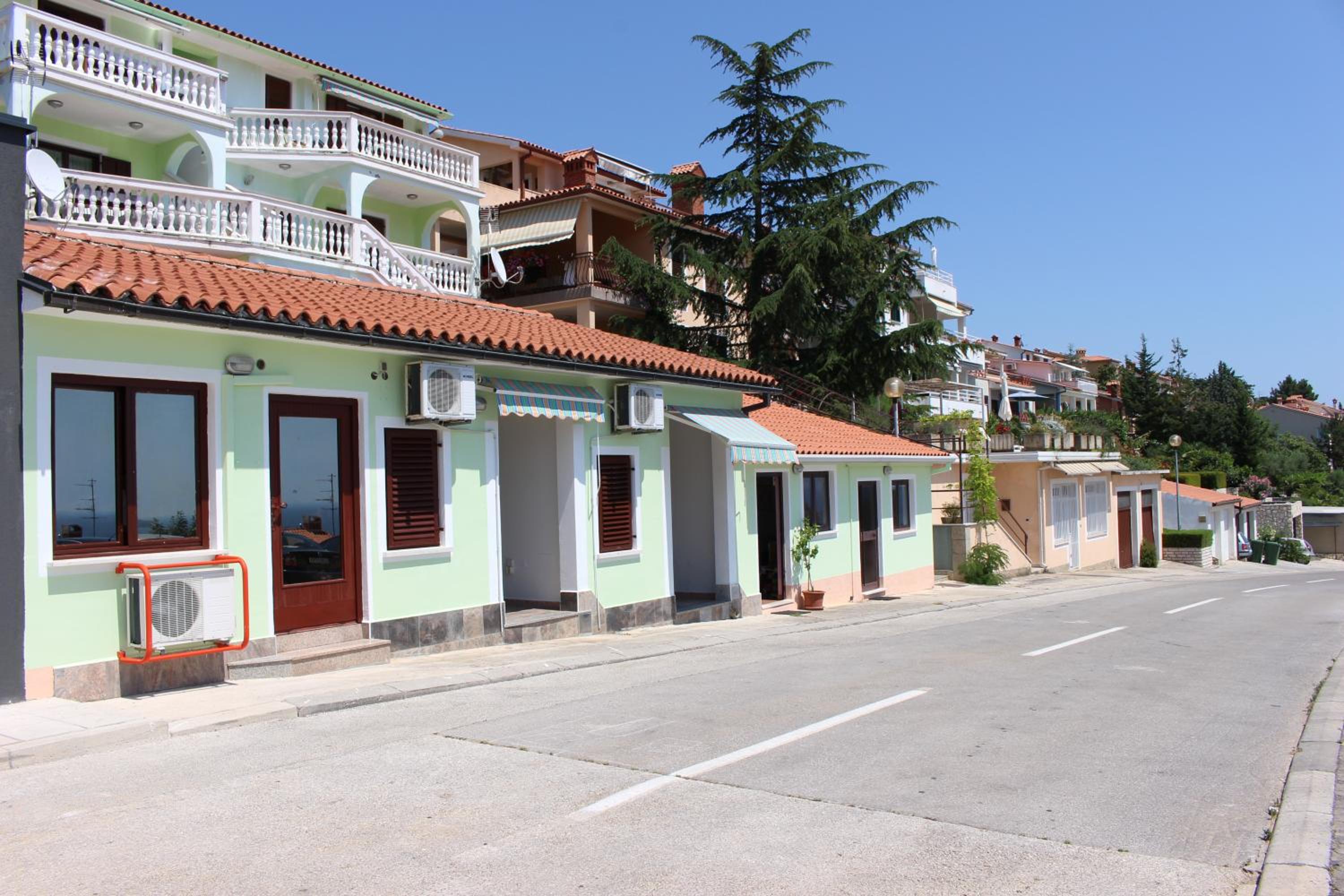 Egidio Gigi Bellich holiday apartments family houses view 3