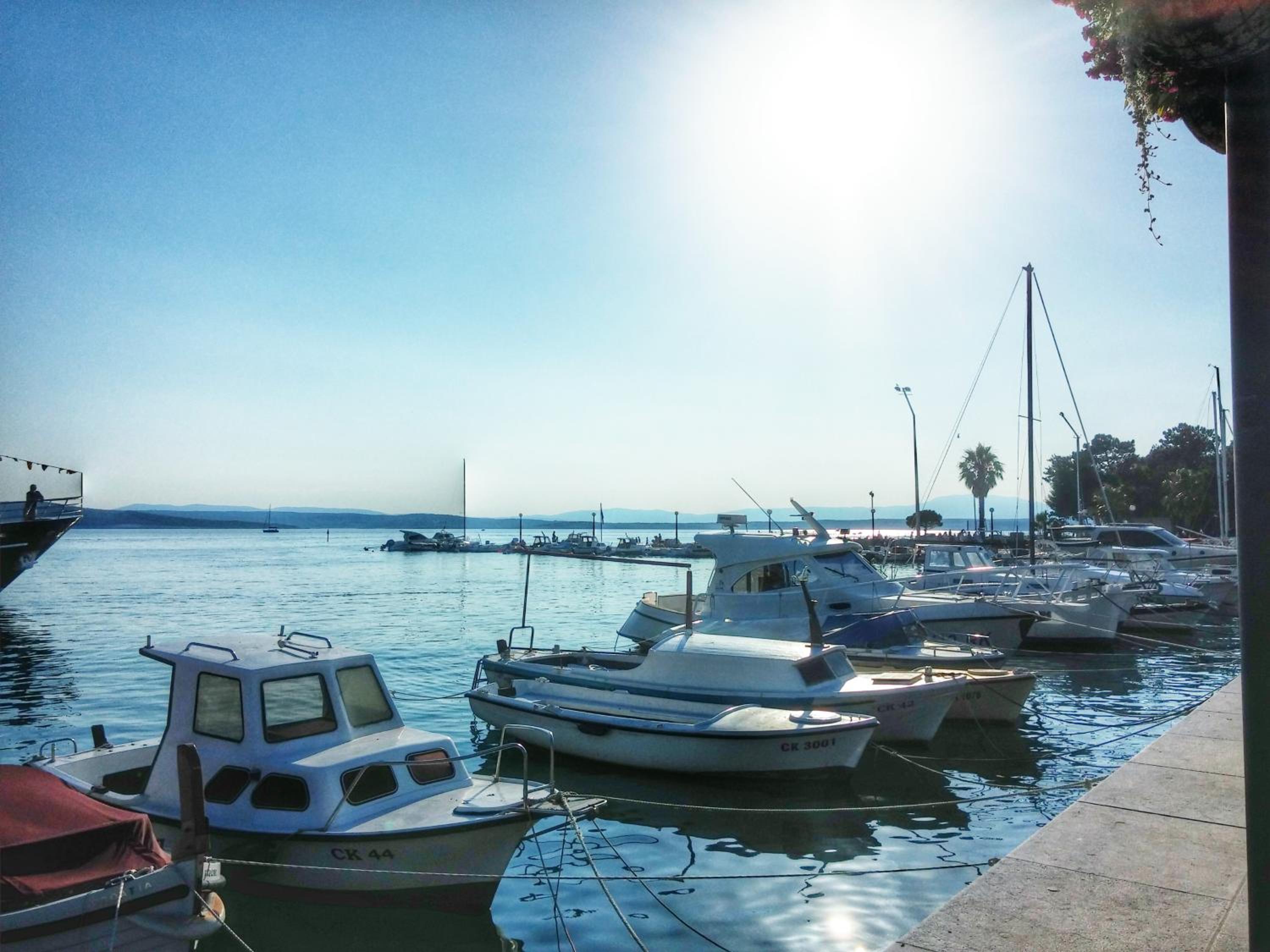 Apartments Ema