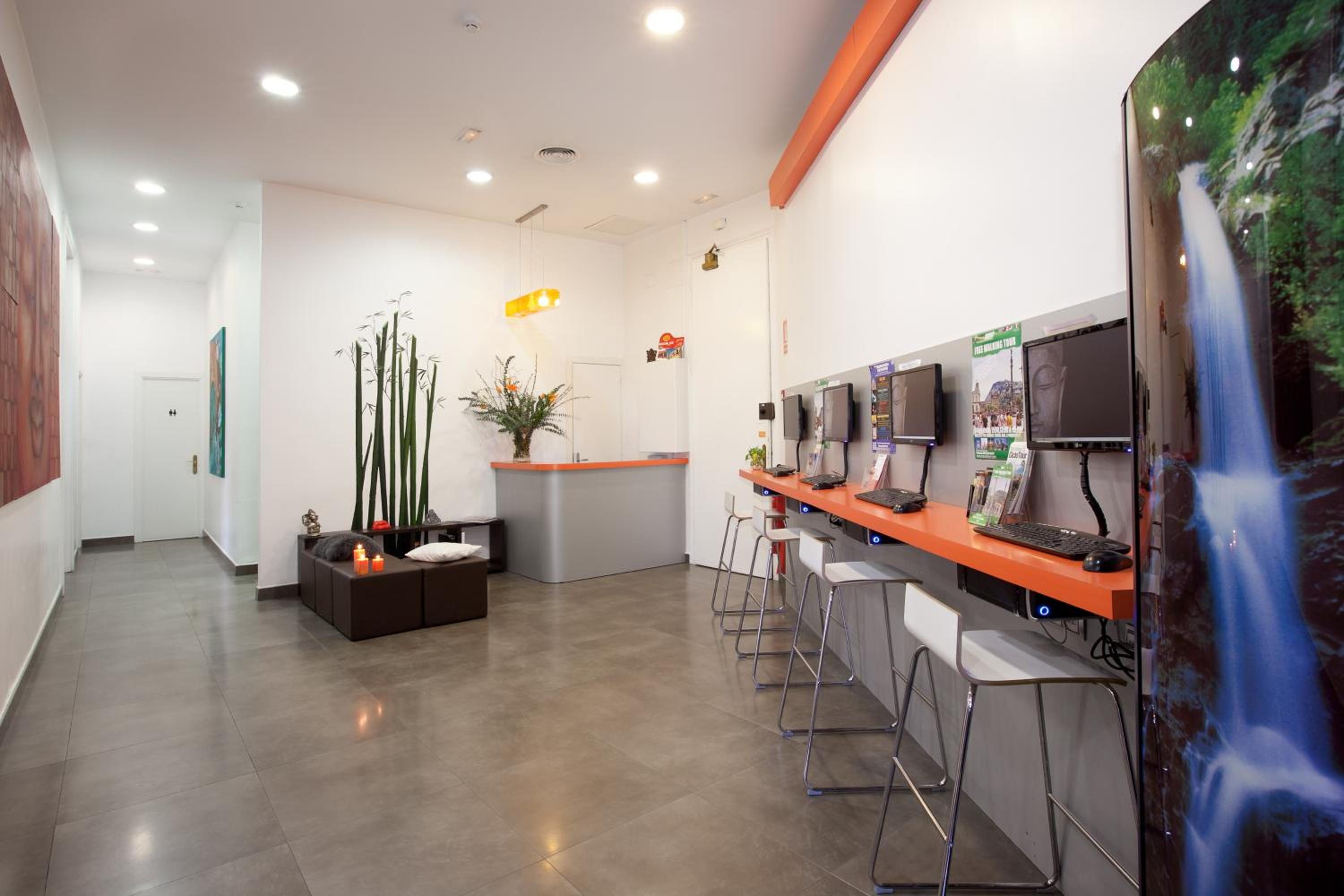 Hip Karma Hostel - Image 1