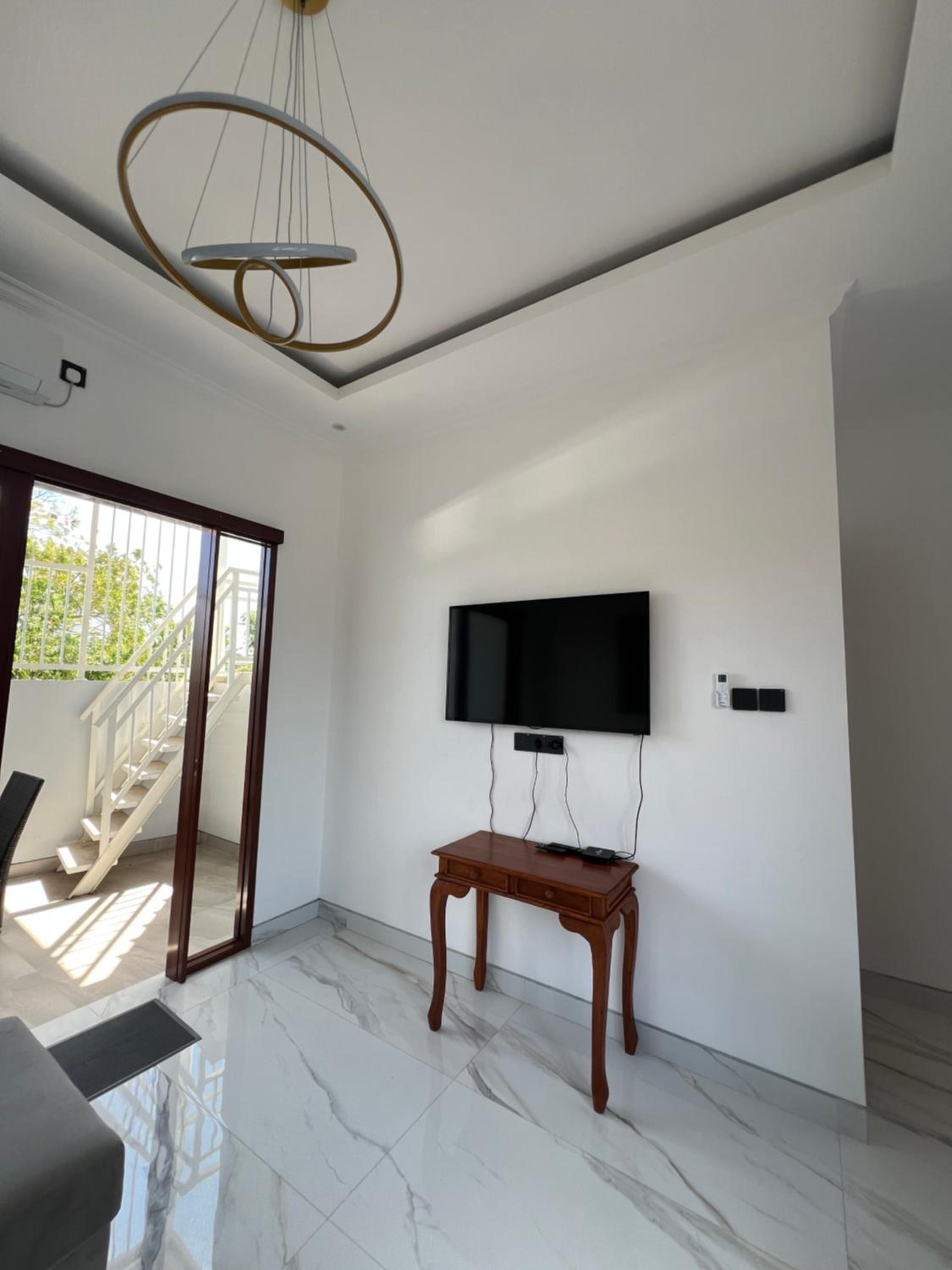 Modern 3BR Villa with Private Pool & Rooftop in Nusa Dua