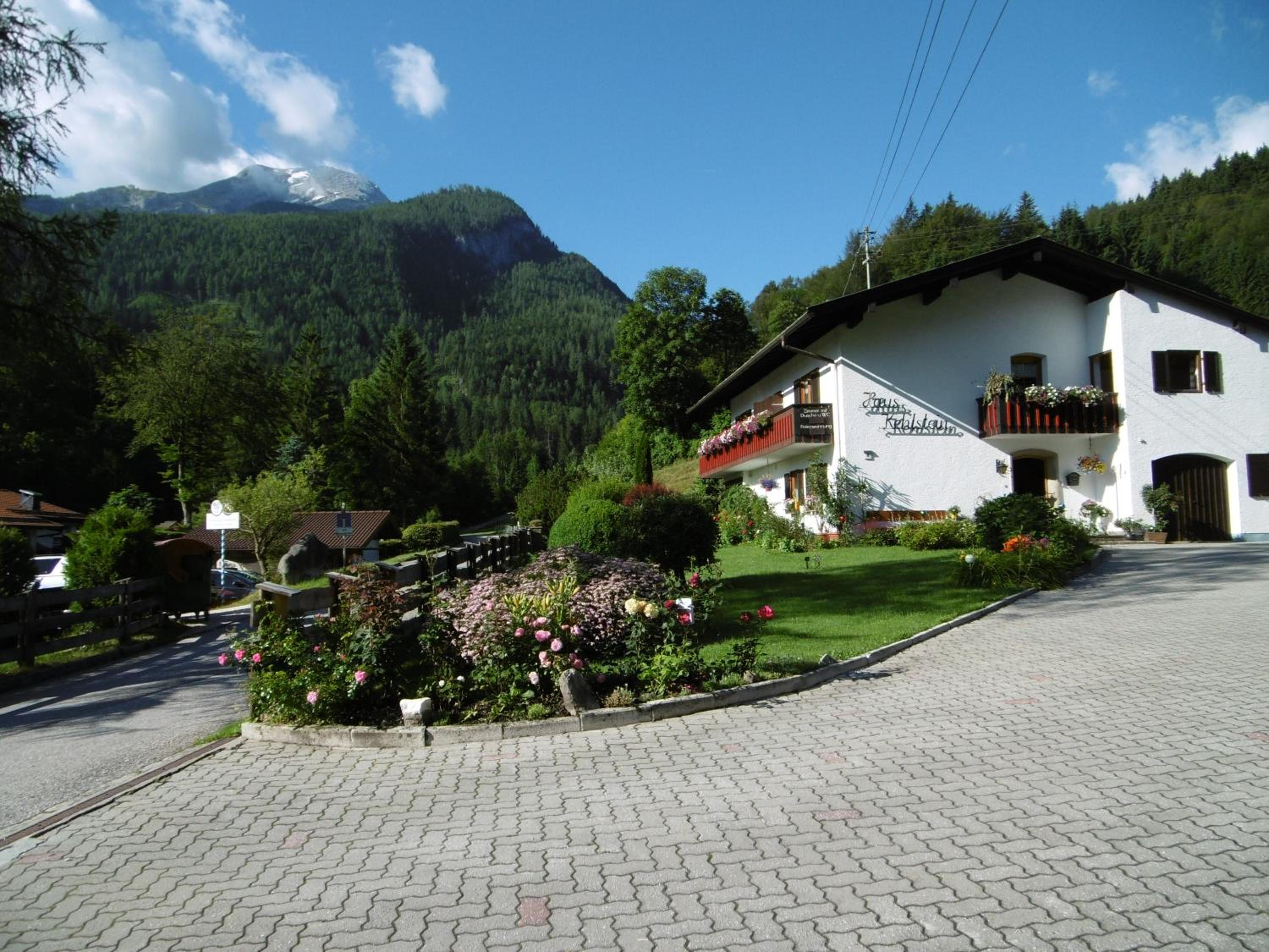 Haus Kehlstein view 3