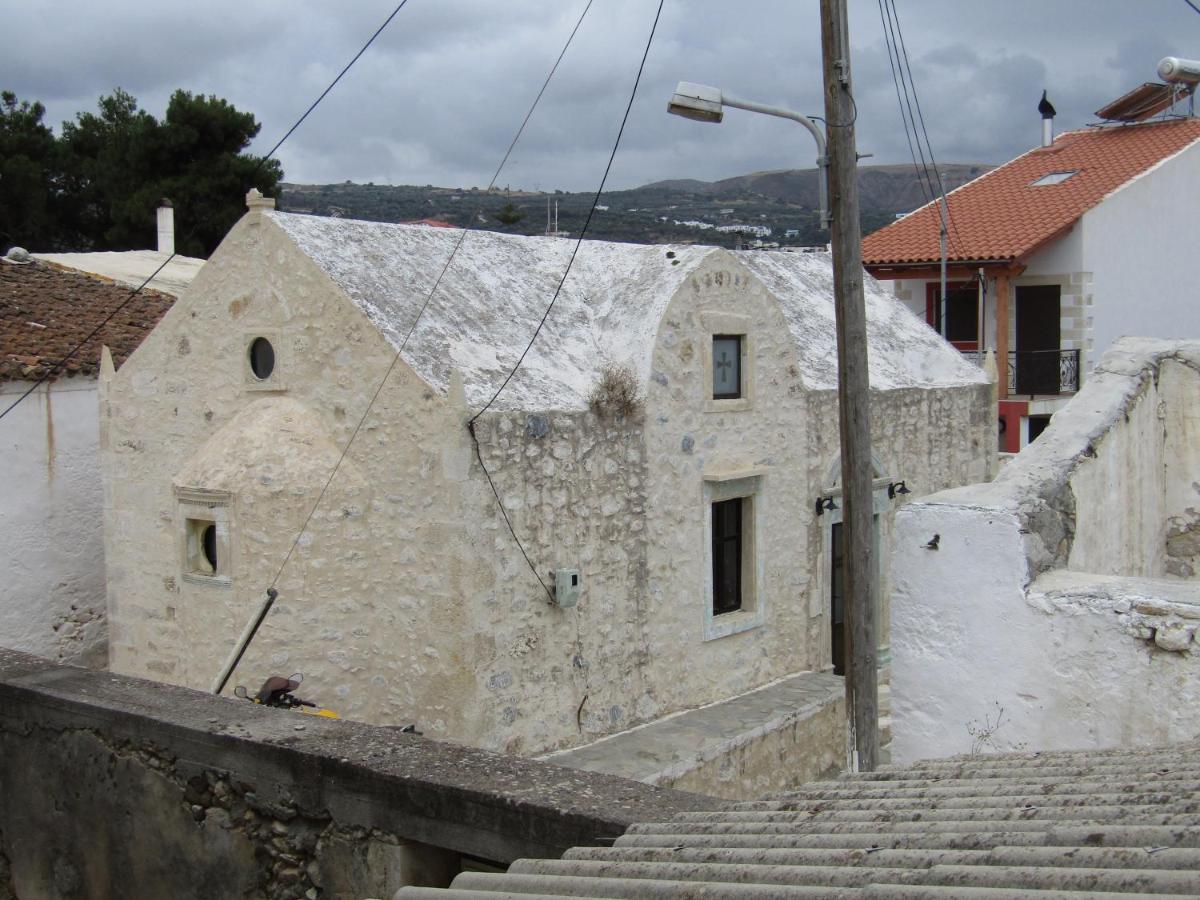 Photo 46
