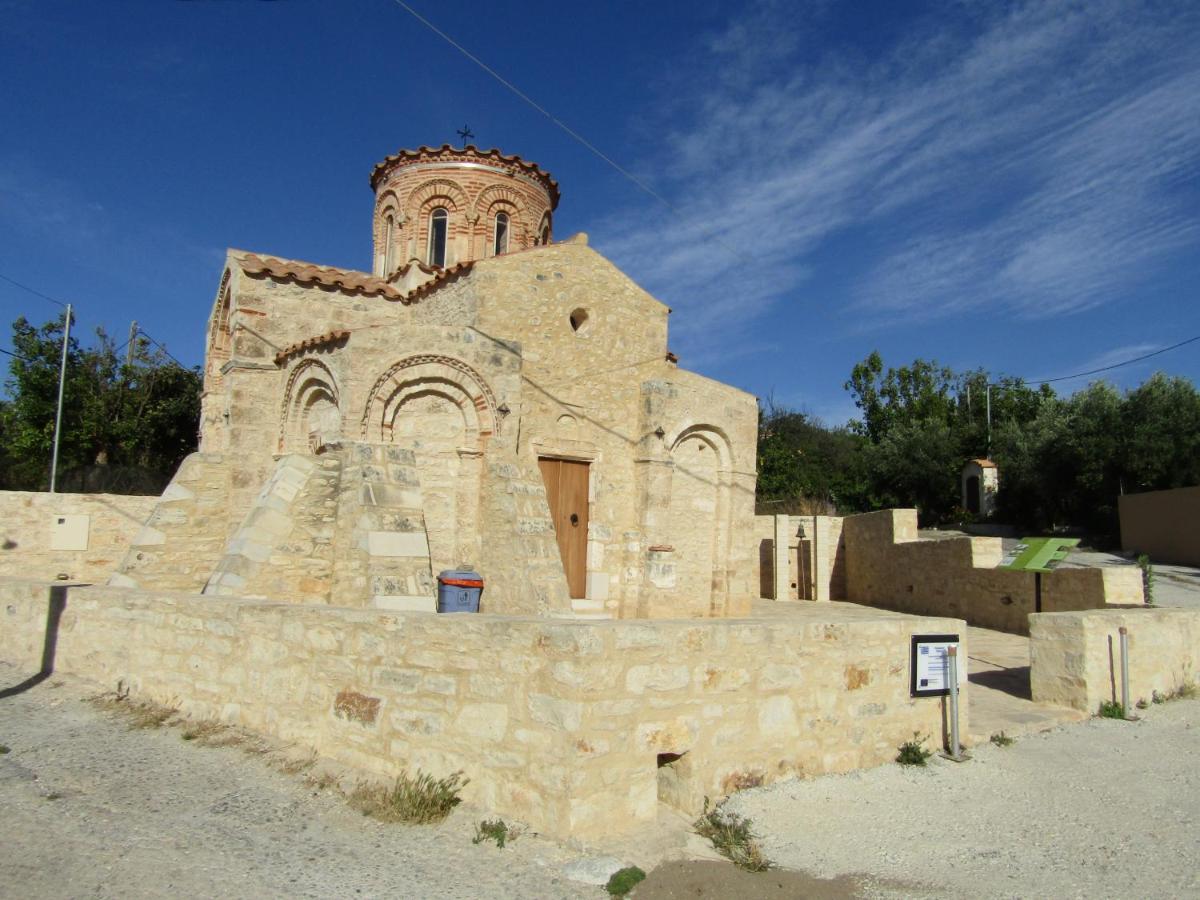Photo 47