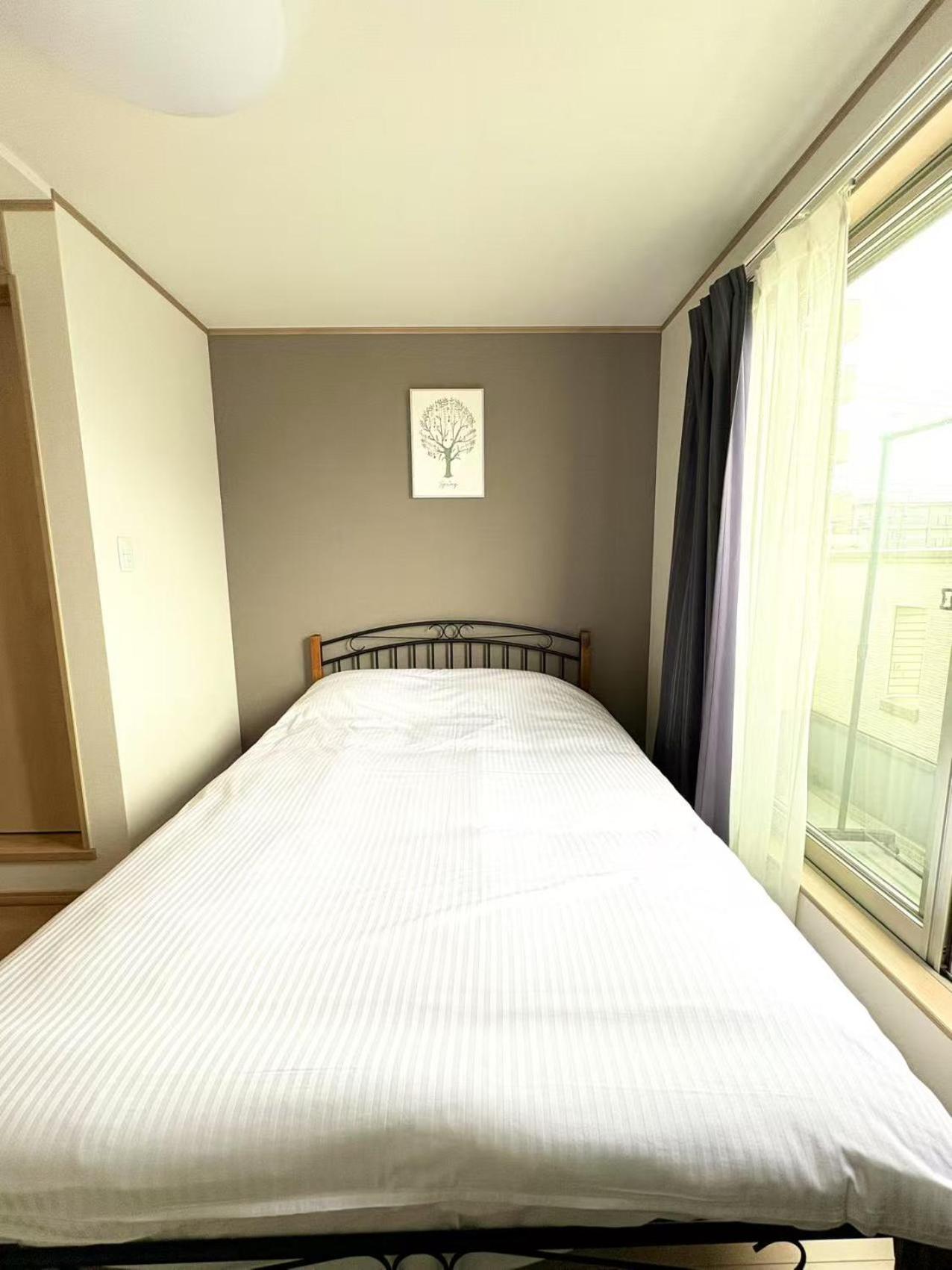 夏様二条南 6 min walk Nijo St, Entire private house, 3 bedrooms, Up to 6 guests, 2 toilets