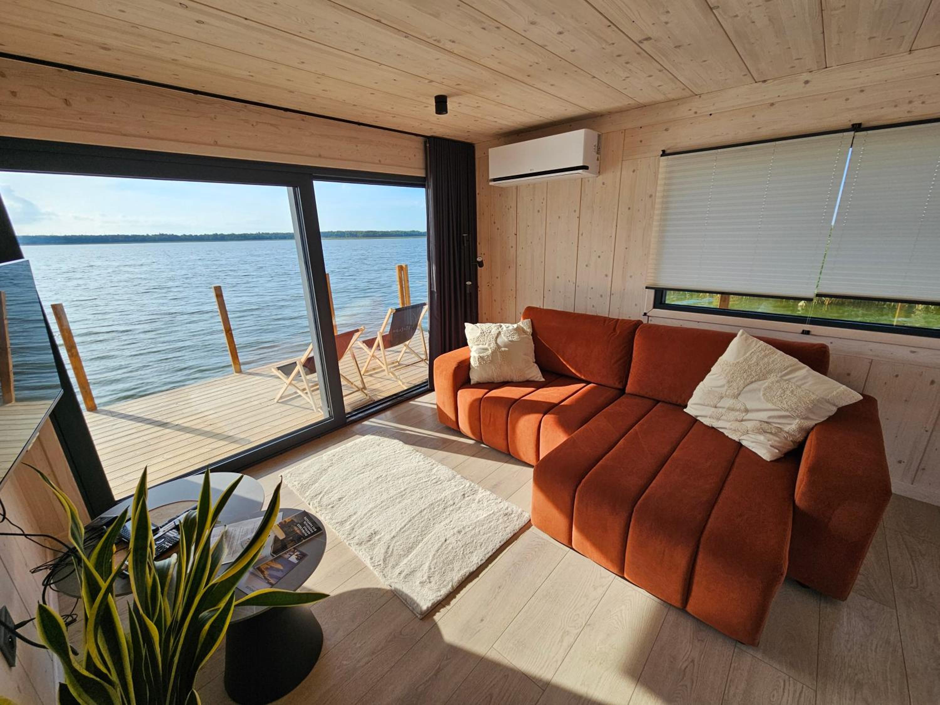 Domki na wodzie, Apartamenty, Houseboat, Jezioro Bukowo, Mierzeja 