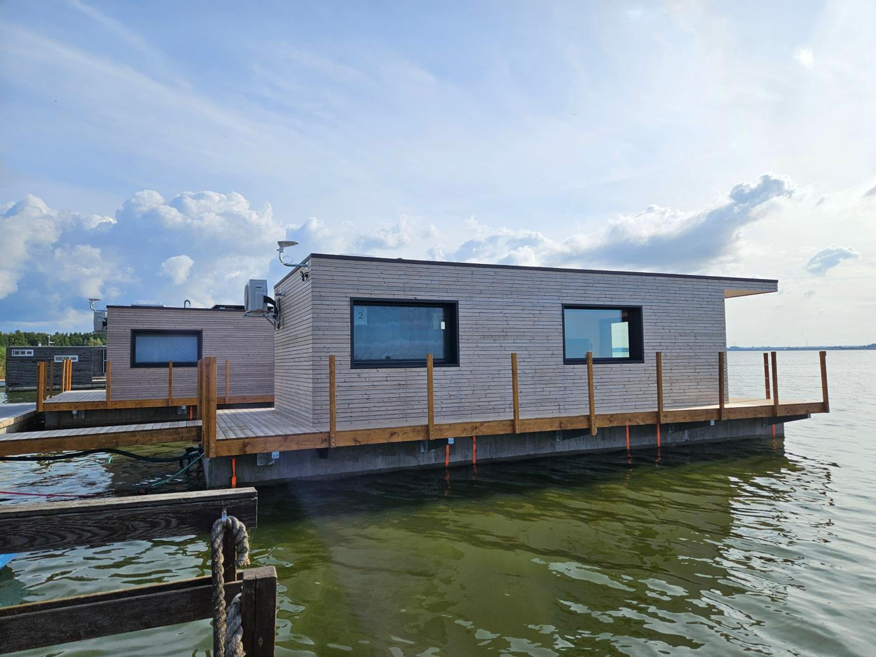 Domki na wodzie, Apartamenty, Houseboat, Jezioro Bukowo, Mierzeja 