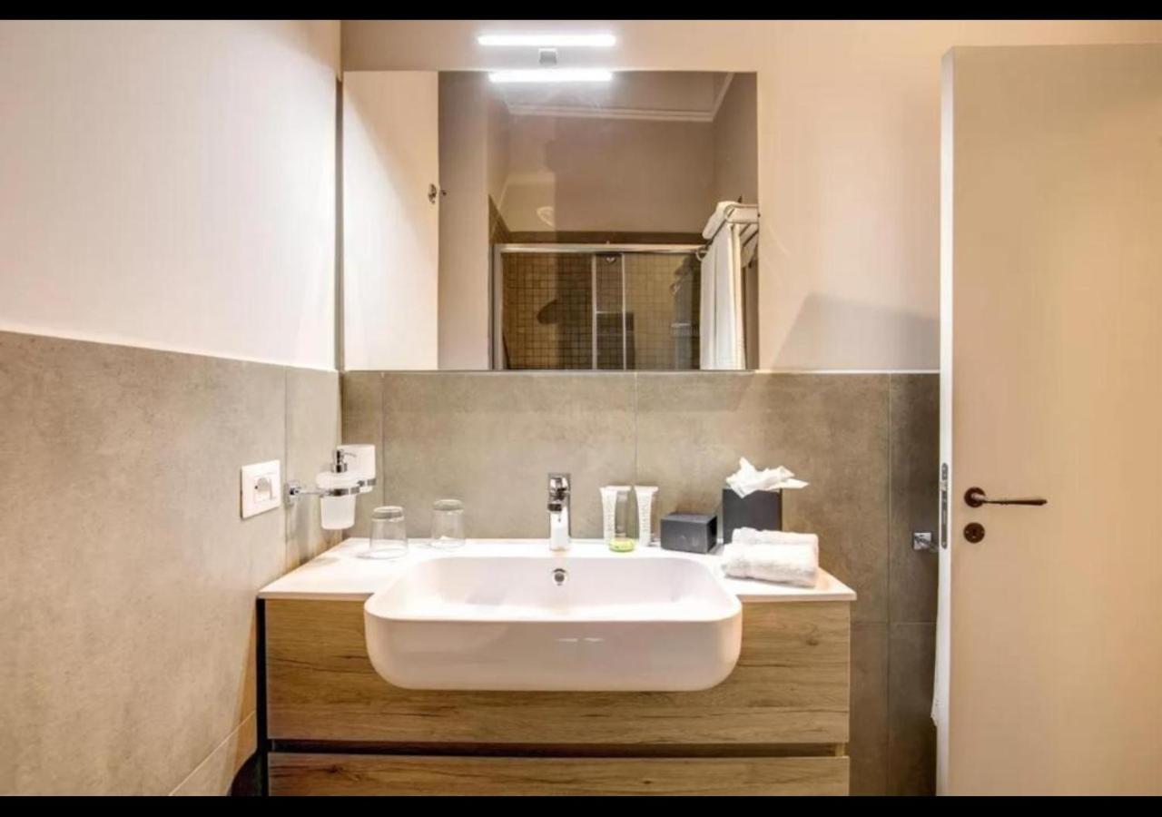 Stunning 2bedrooms apartment with AC Via Giulia