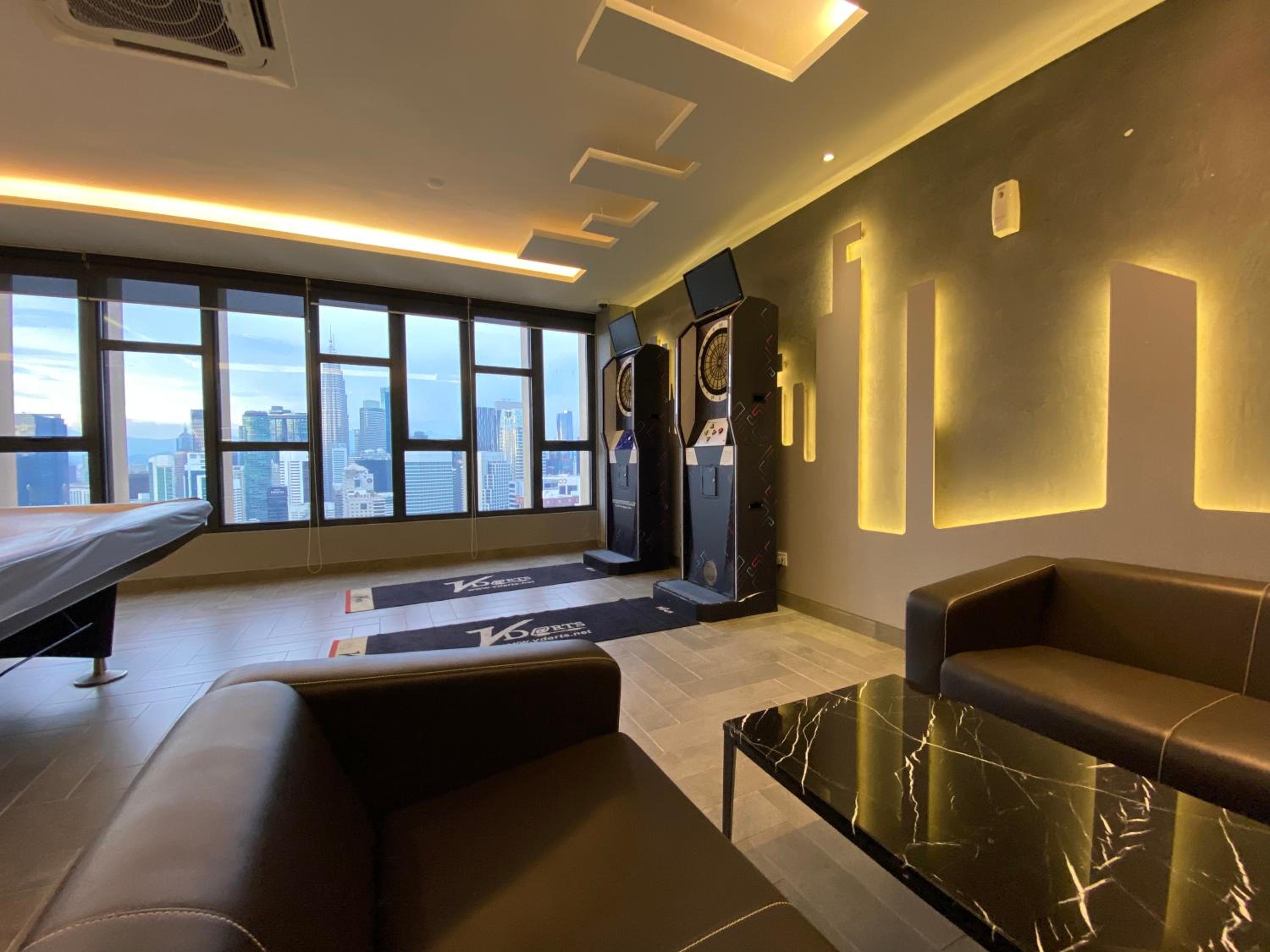 Ceylonz Suites by Stayla
