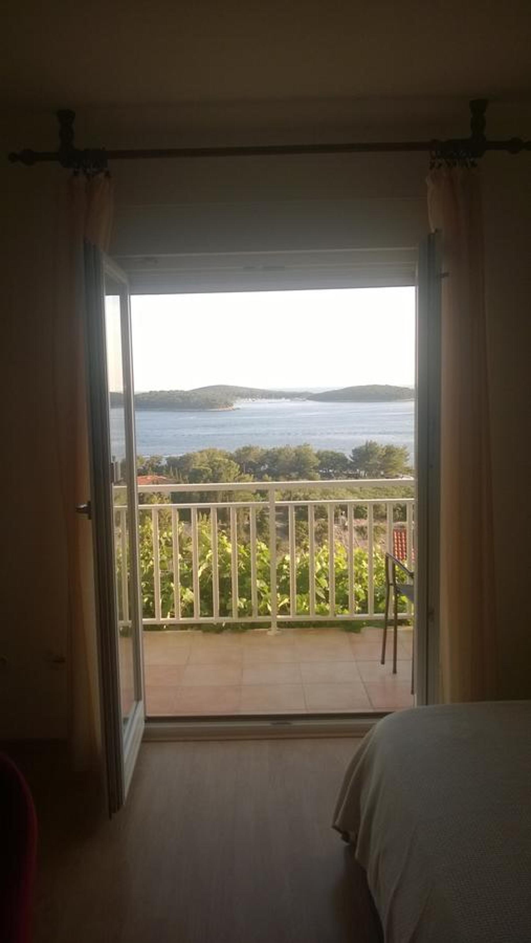 J&B Holiday House Hvar view 4
