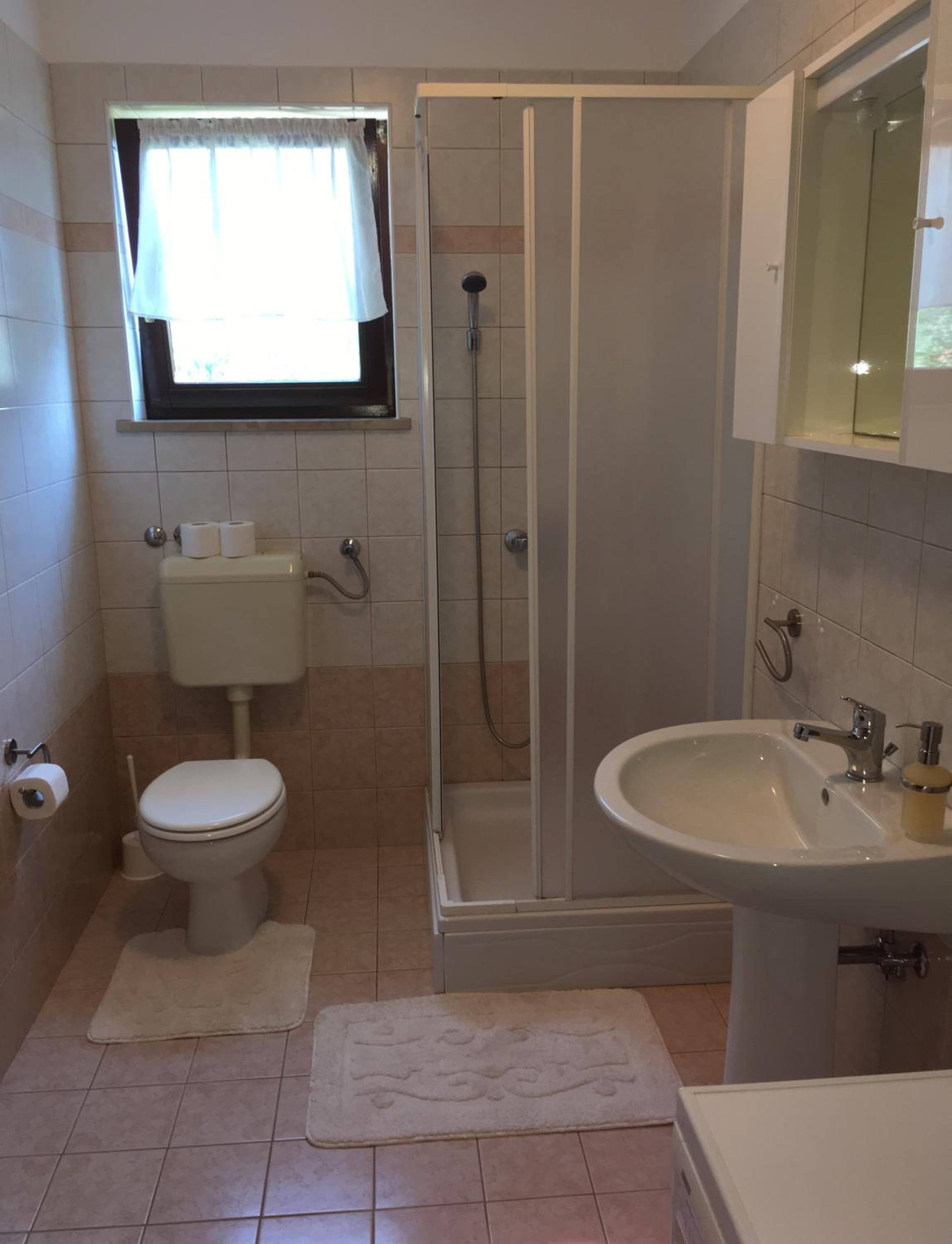 Photo 28
