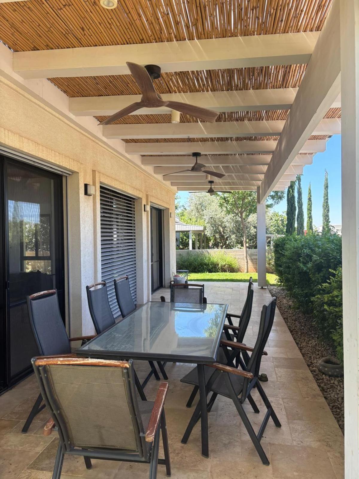 The house with the view