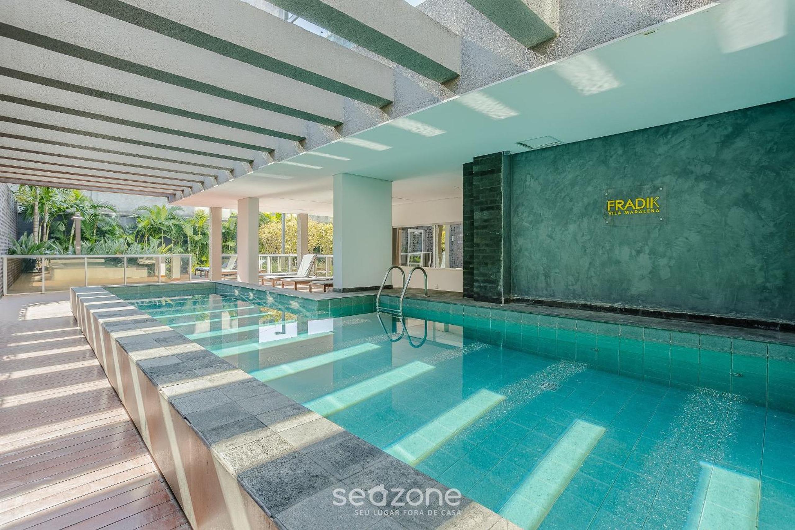 Studio with balcony in Pinheiros-SP FDK0074