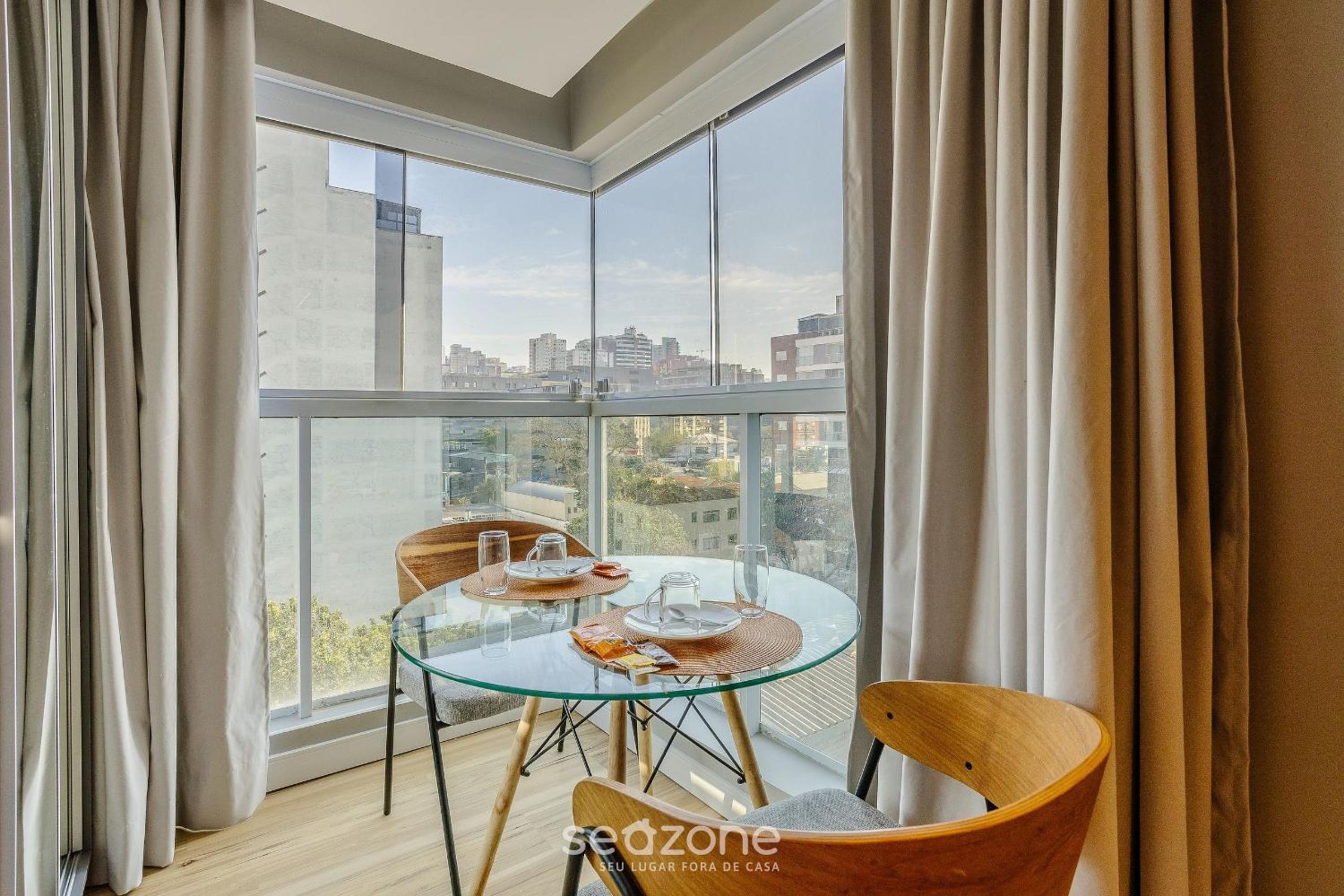 Studio with balcony in Pinheiros-SP FDK0074