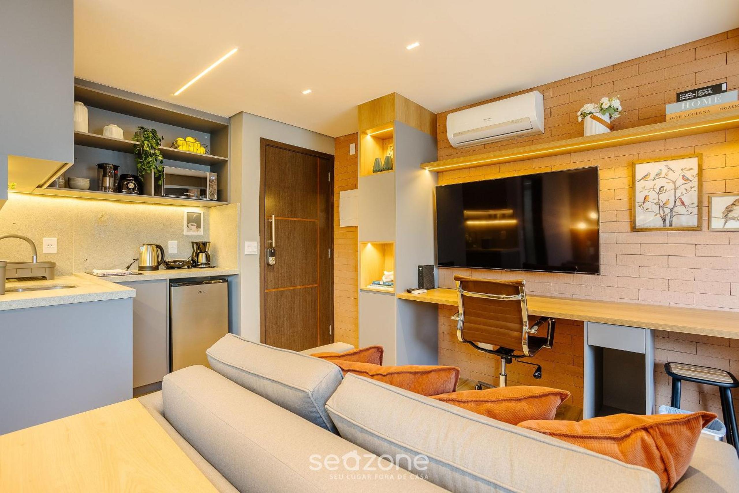 Studio with balcony in Pinheiros-SP FDK0074