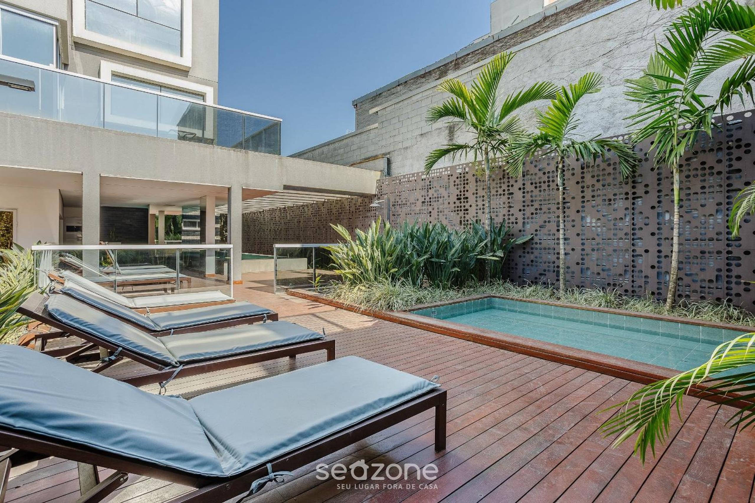 Studio with balcony in Pinheiros-SP FDK0074