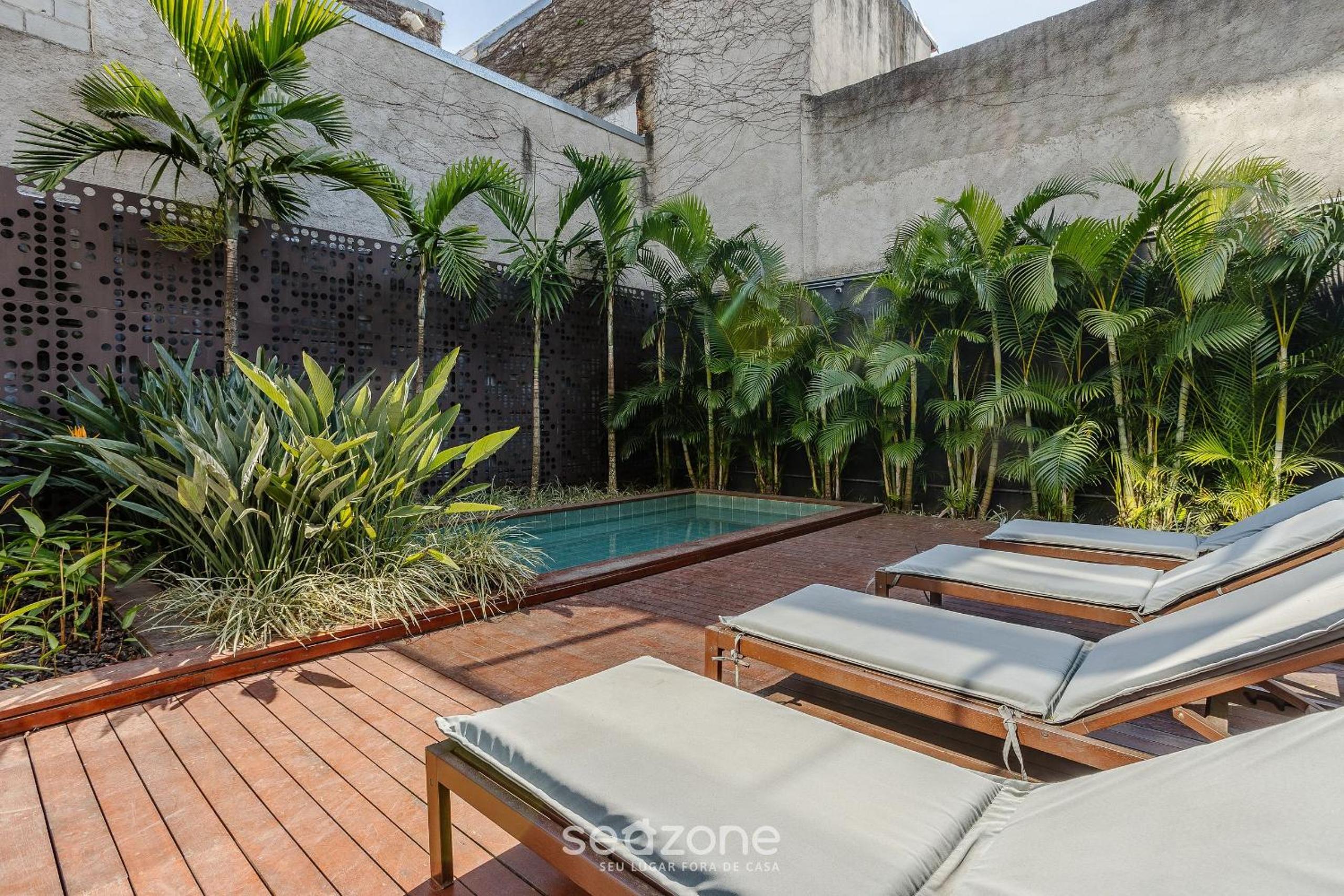 Studio with balcony in Pinheiros-SP FDK0074