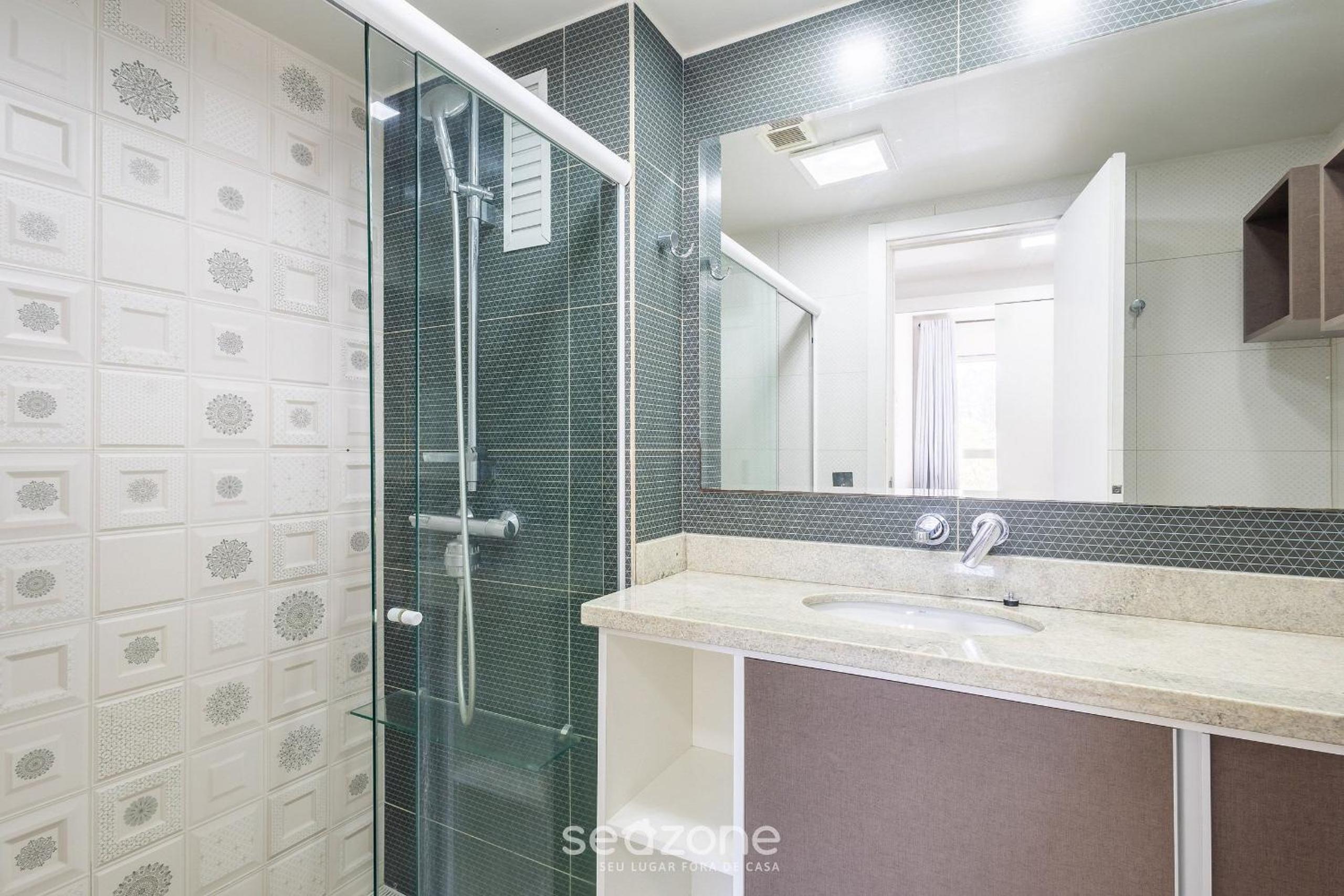 Beautiful Apartment in Building with Pool MPB0034