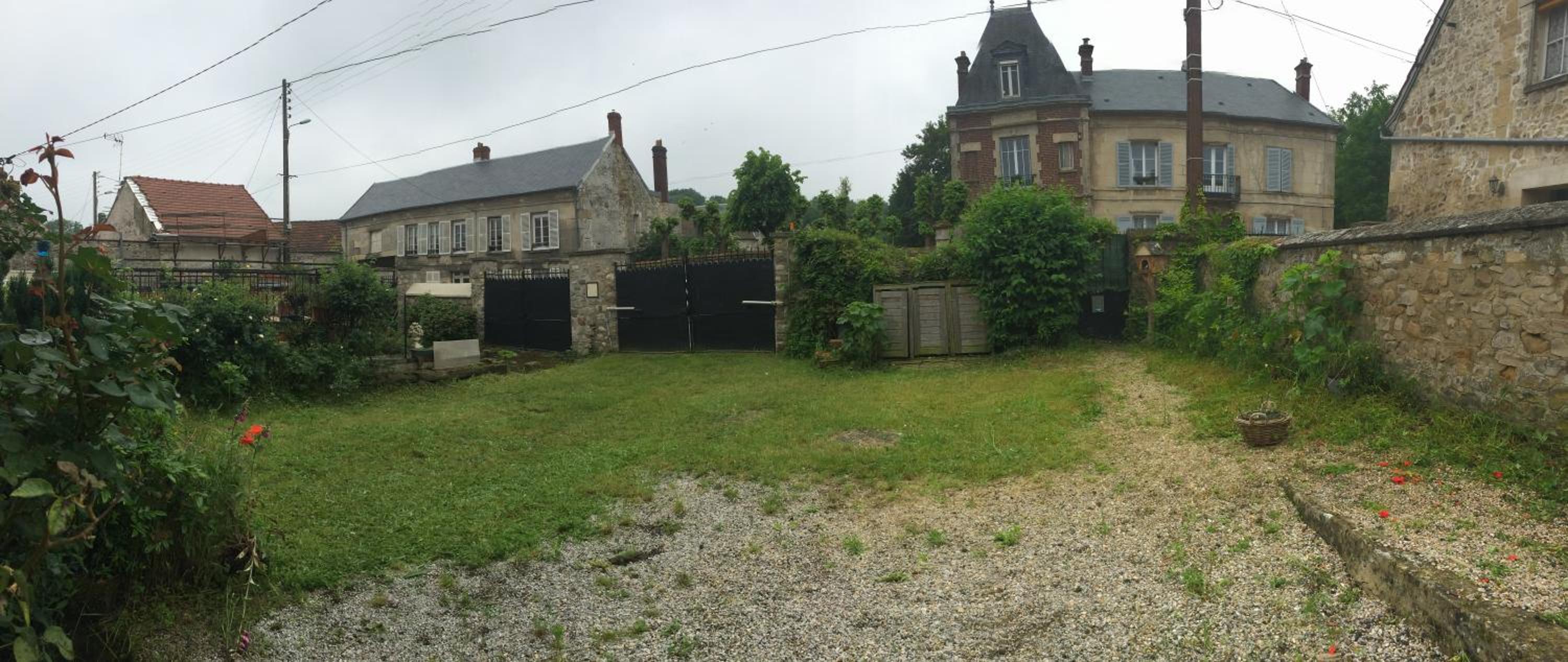 Photo 10