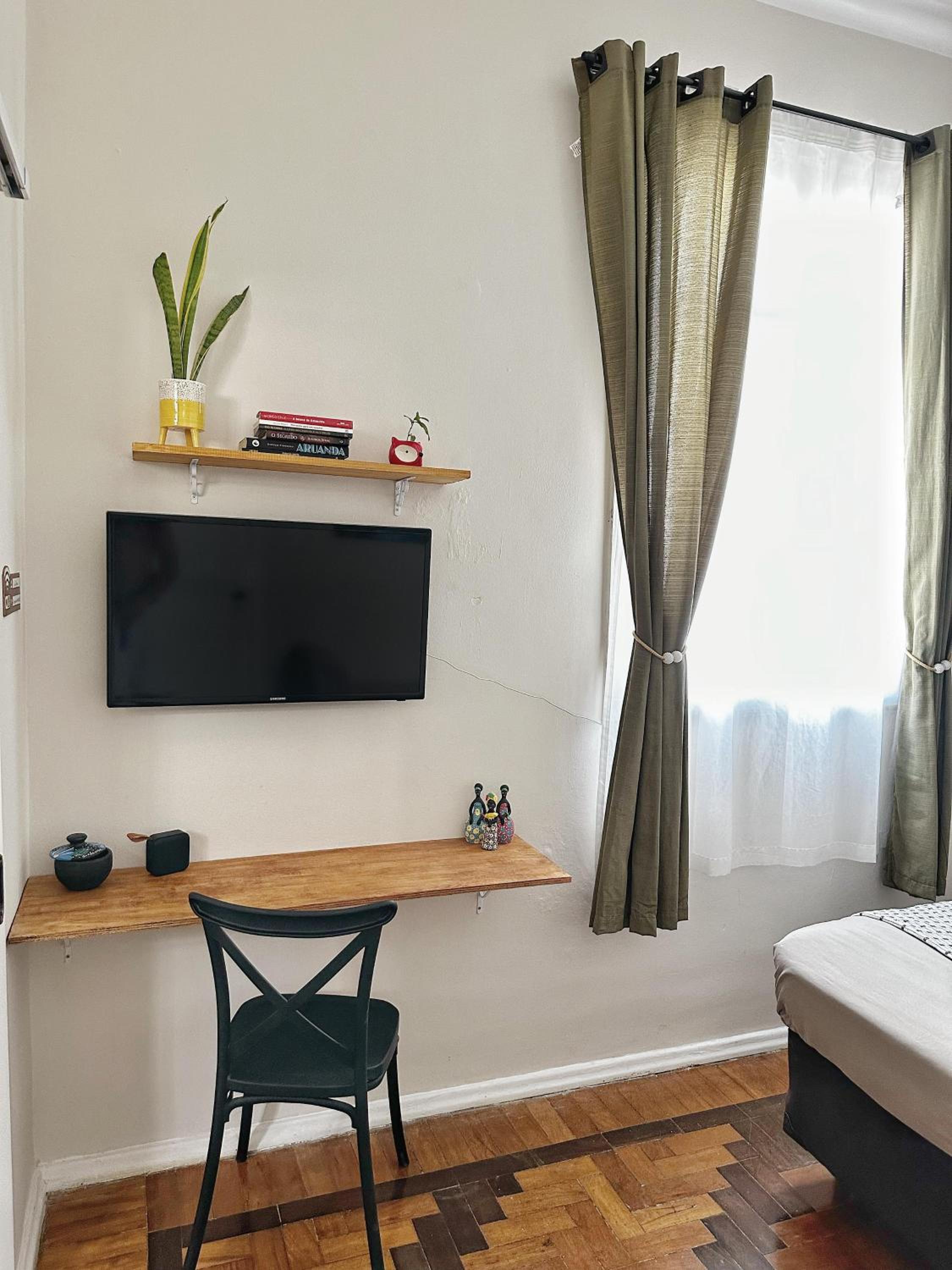 Hospedagem Inclusiva - Quarto privado com banheiro