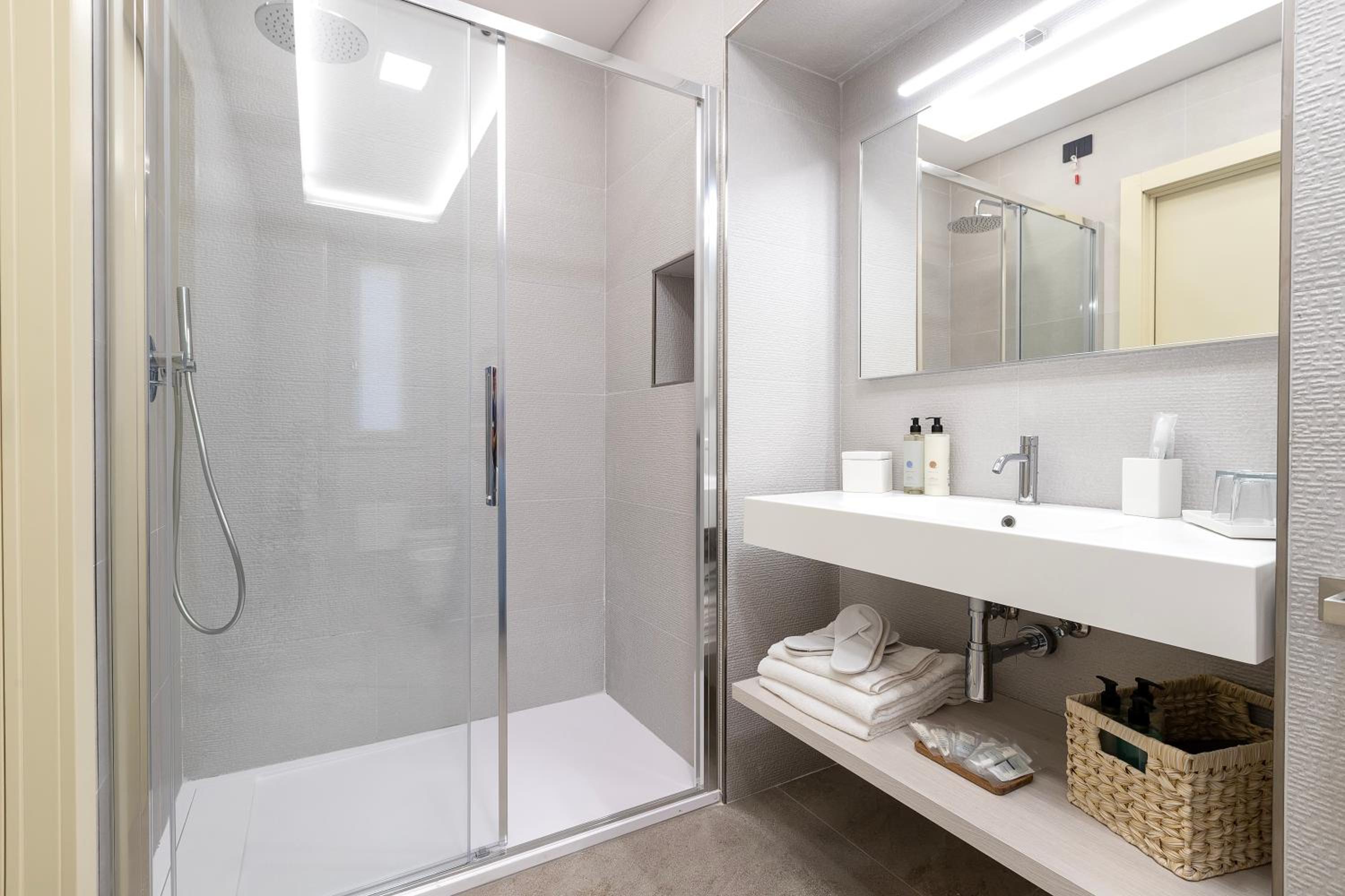 Mesbeglia Luxury Rooms