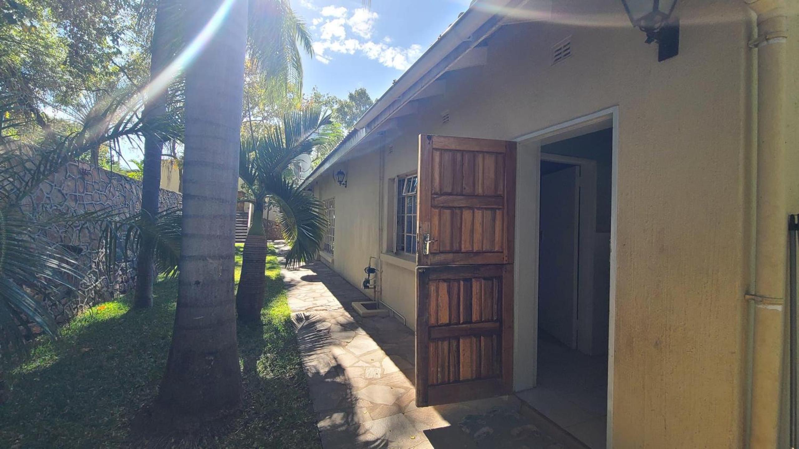 Charming 3 bedroom guesthouse - 2300