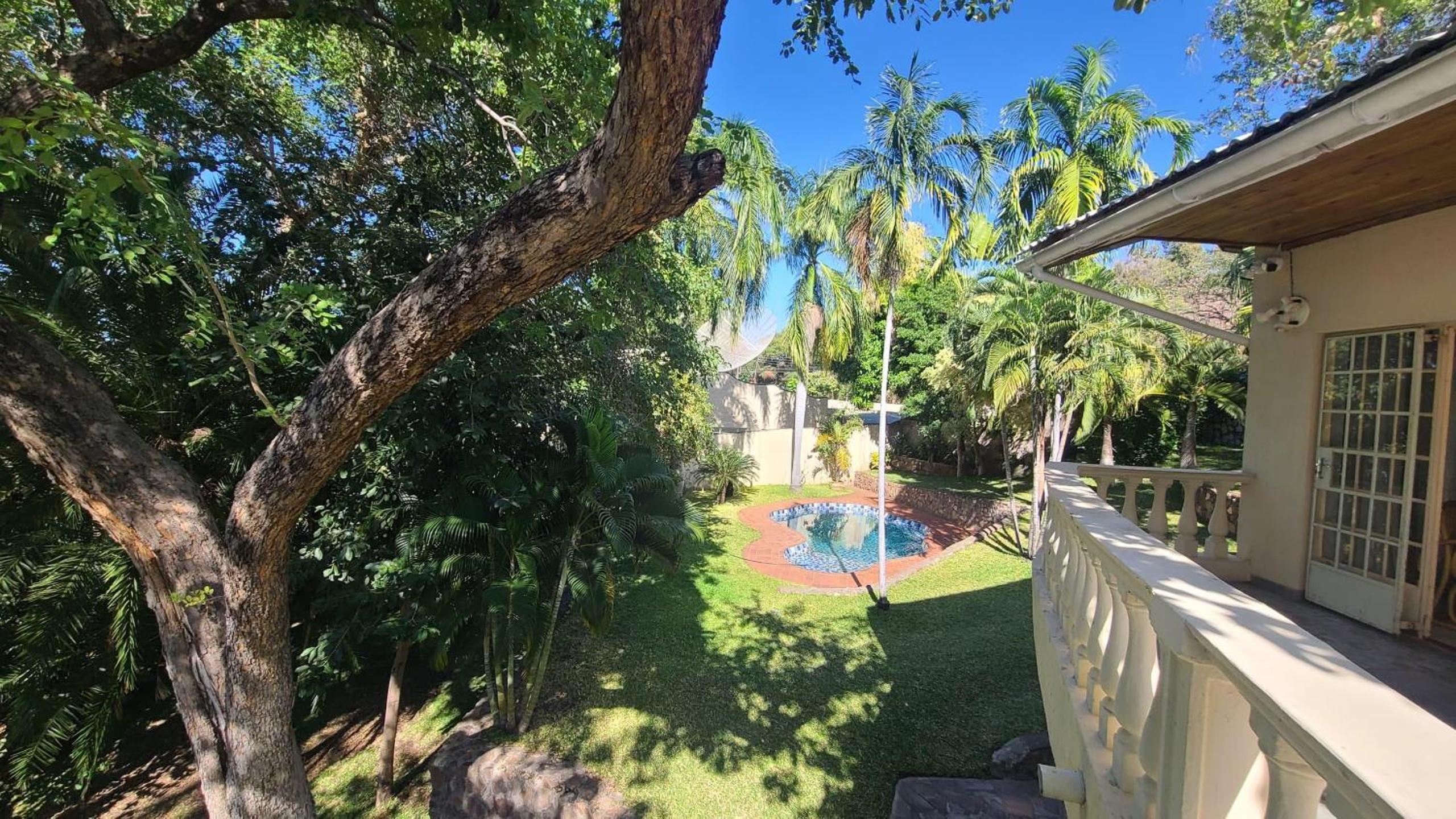 Charming 3 bedroom guesthouse - 2300