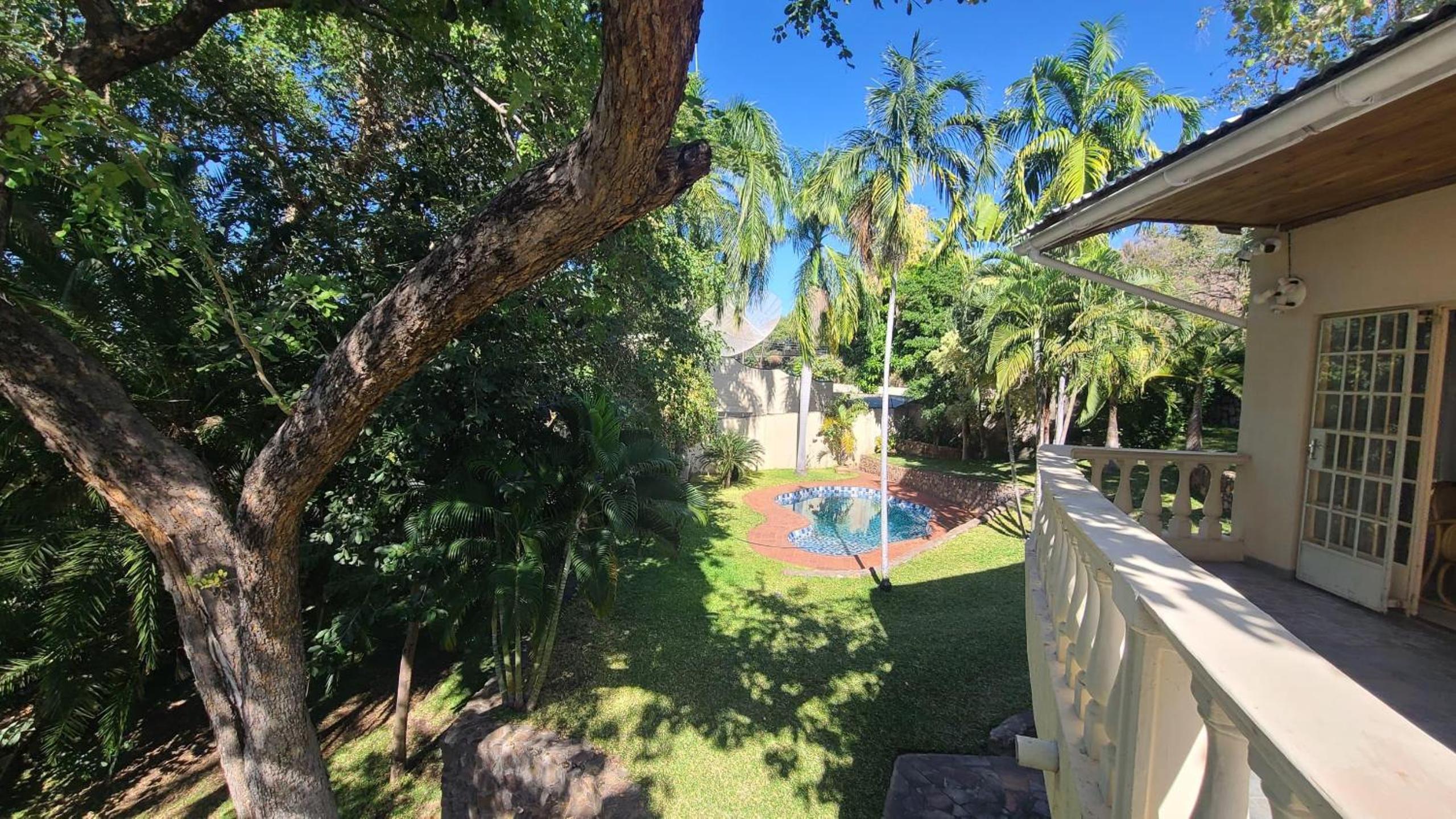 Charming 3 bedroom guesthouse - 2300
