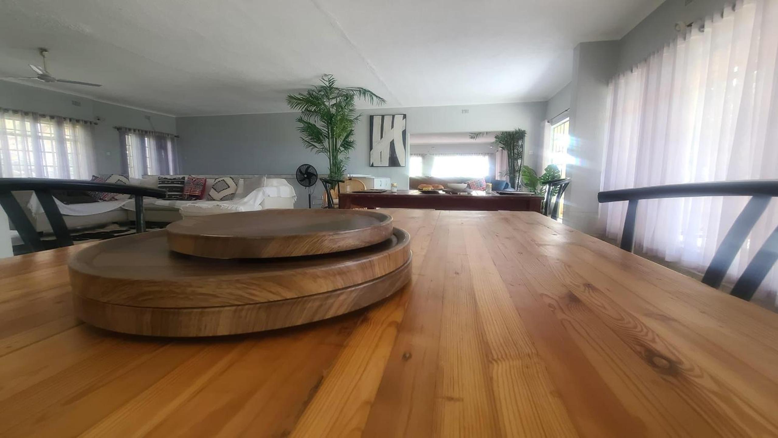 Charming 3 bedroom guesthouse - 2300